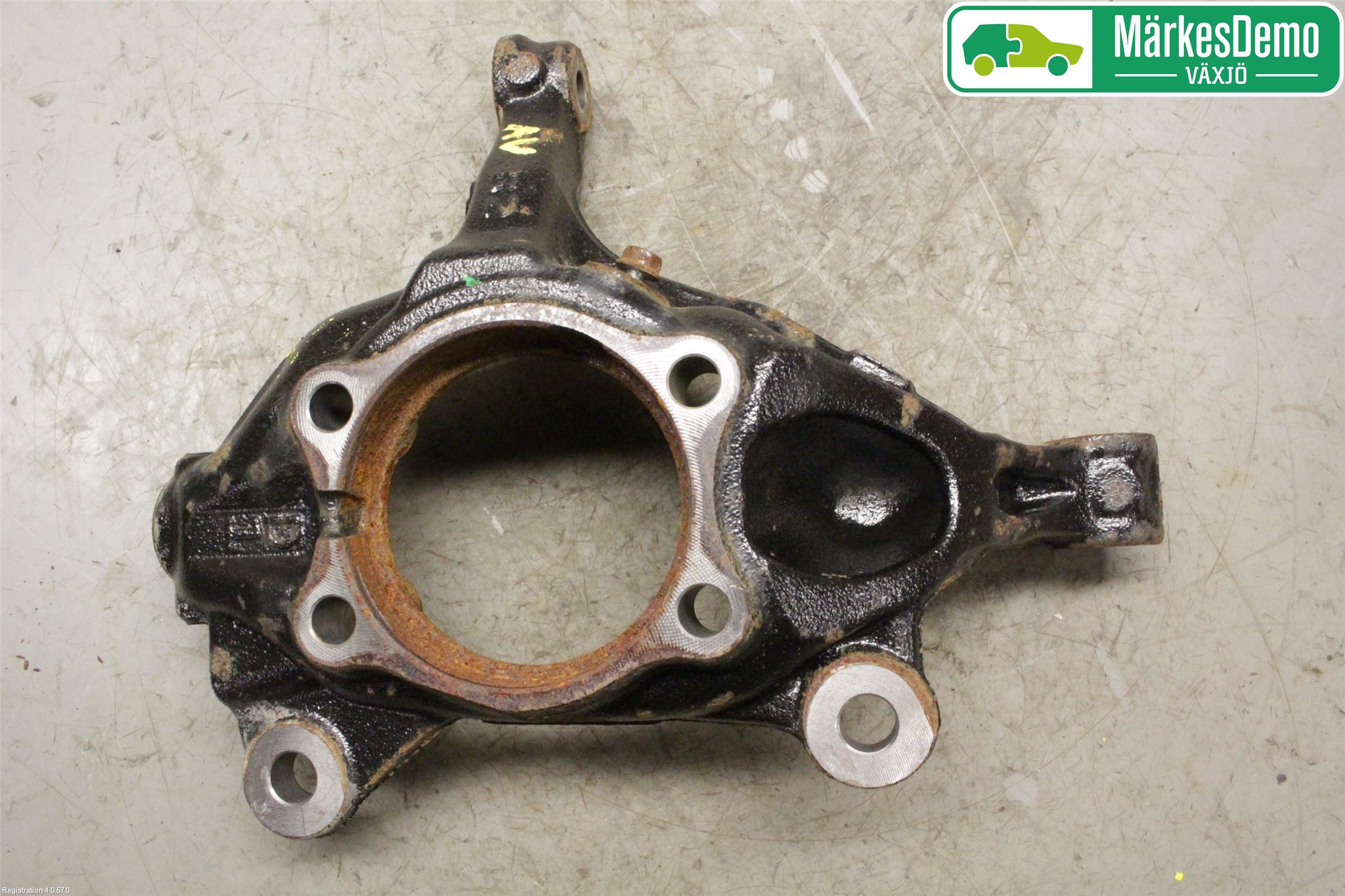 Mazda CX-3 Styrspindel Lagerhus Hö