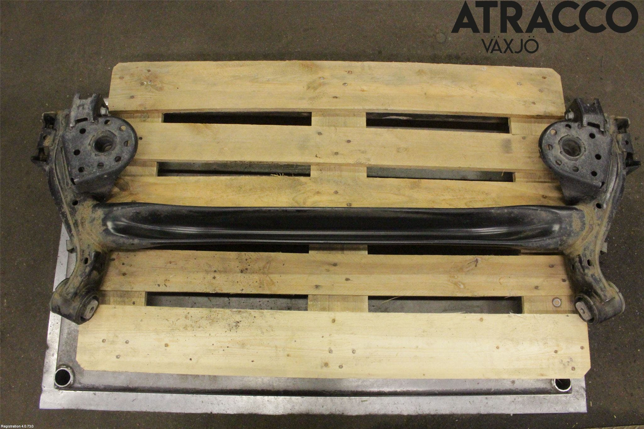 Hyundai IONIQ AE 17-22 Bakaxelbalk