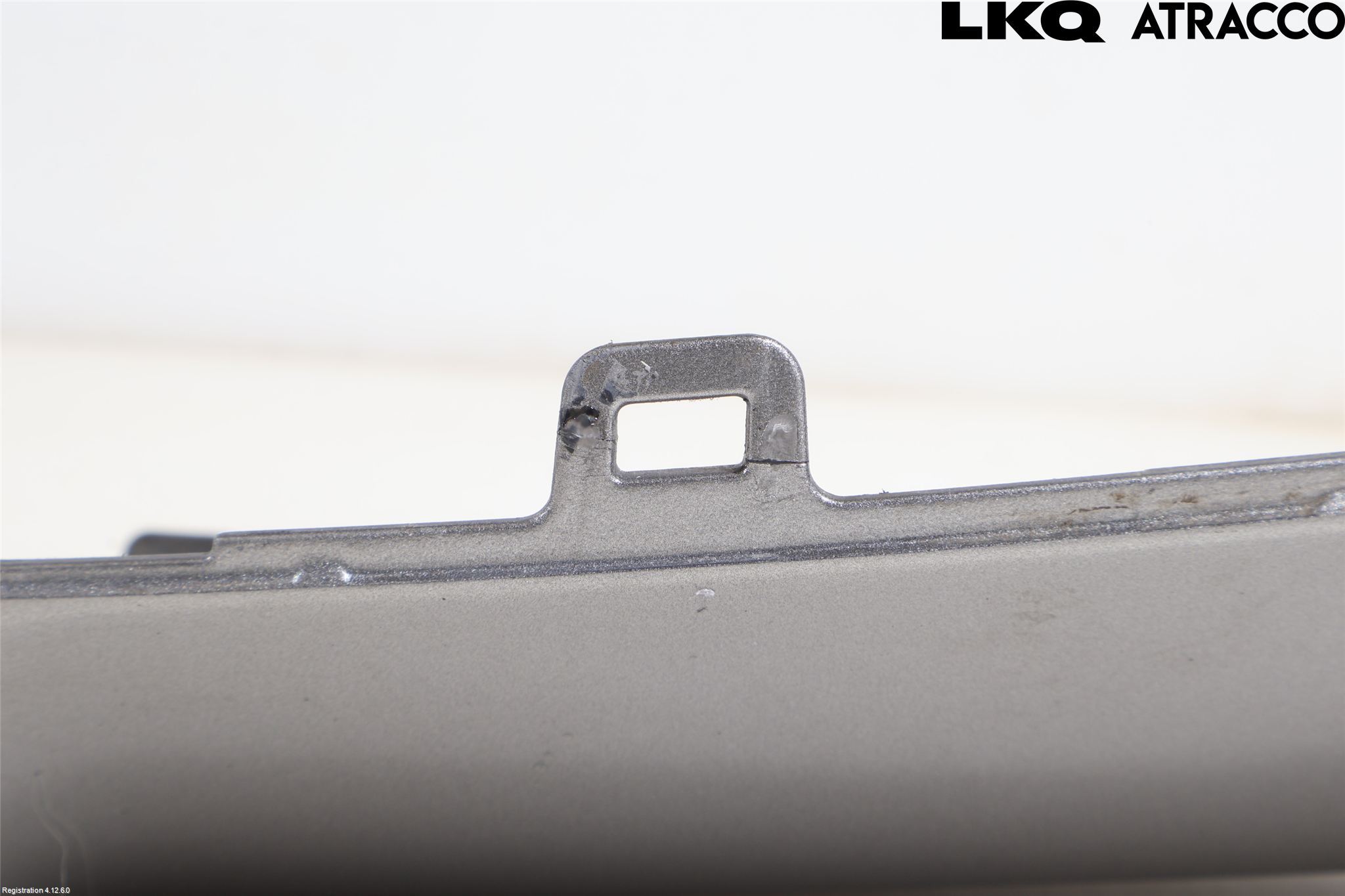 Toyota RAV4 19- Stötfångardel Bak Mitt