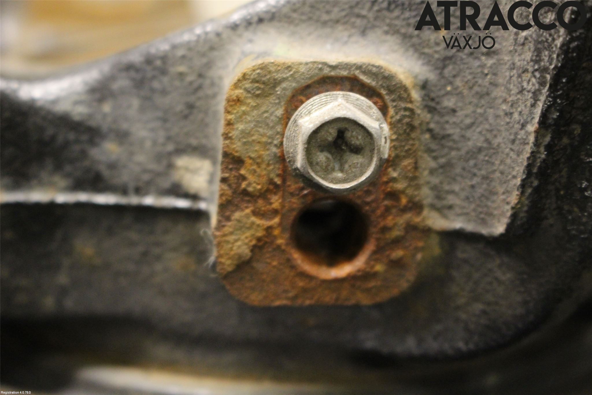 Suzuki VITARA 15- Styrspindel Lagerhus Hö