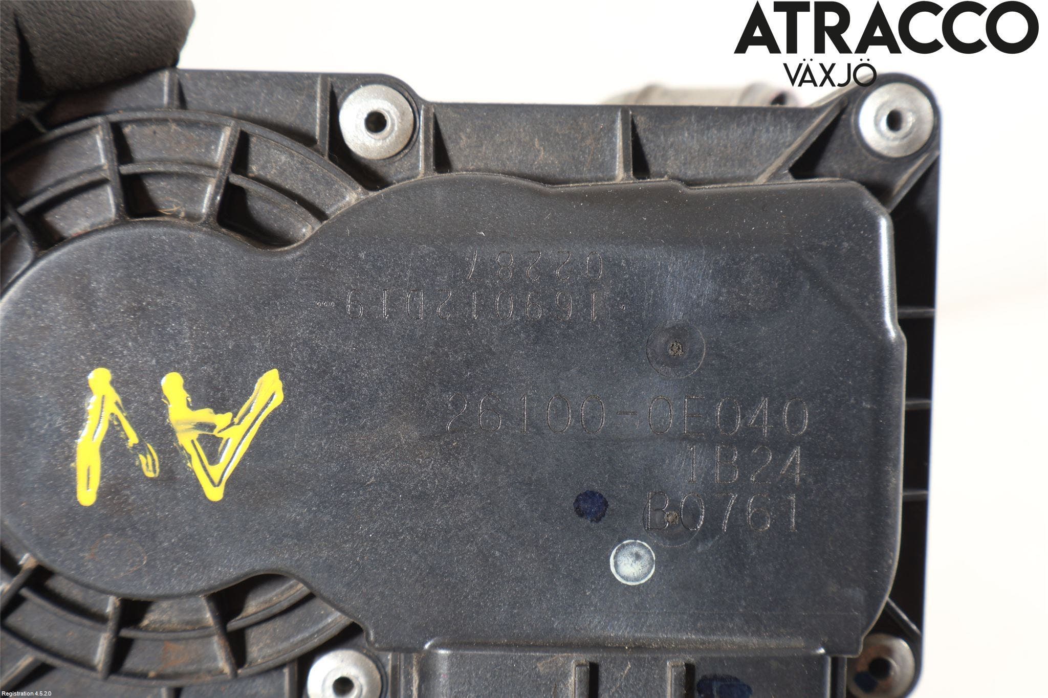 Toyota HILUX 16- Injspjällhus