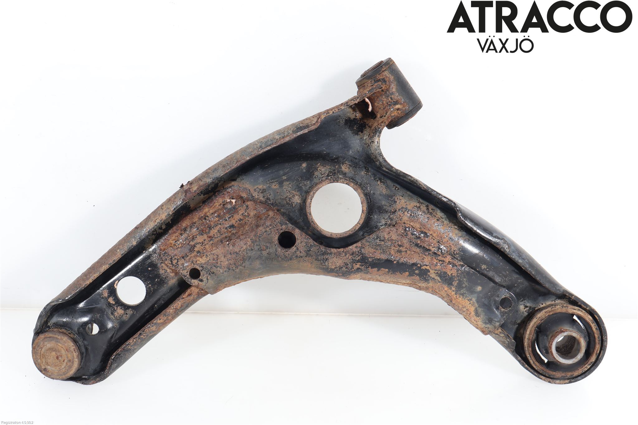 Toyota YARIS XP130 15-20 Bärarm Fram Undre Hö