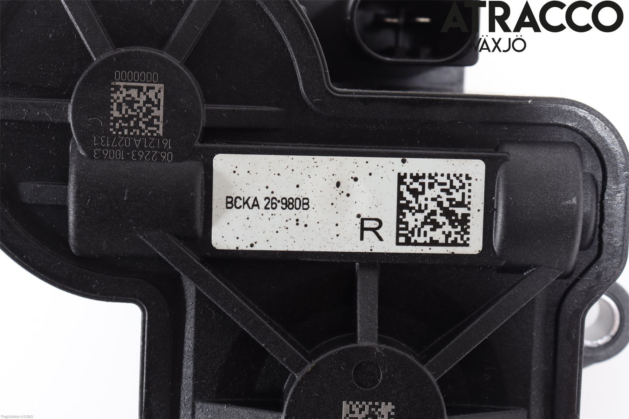 Mazda CX-30 20- Parkeringsbroms Elmanövrerad