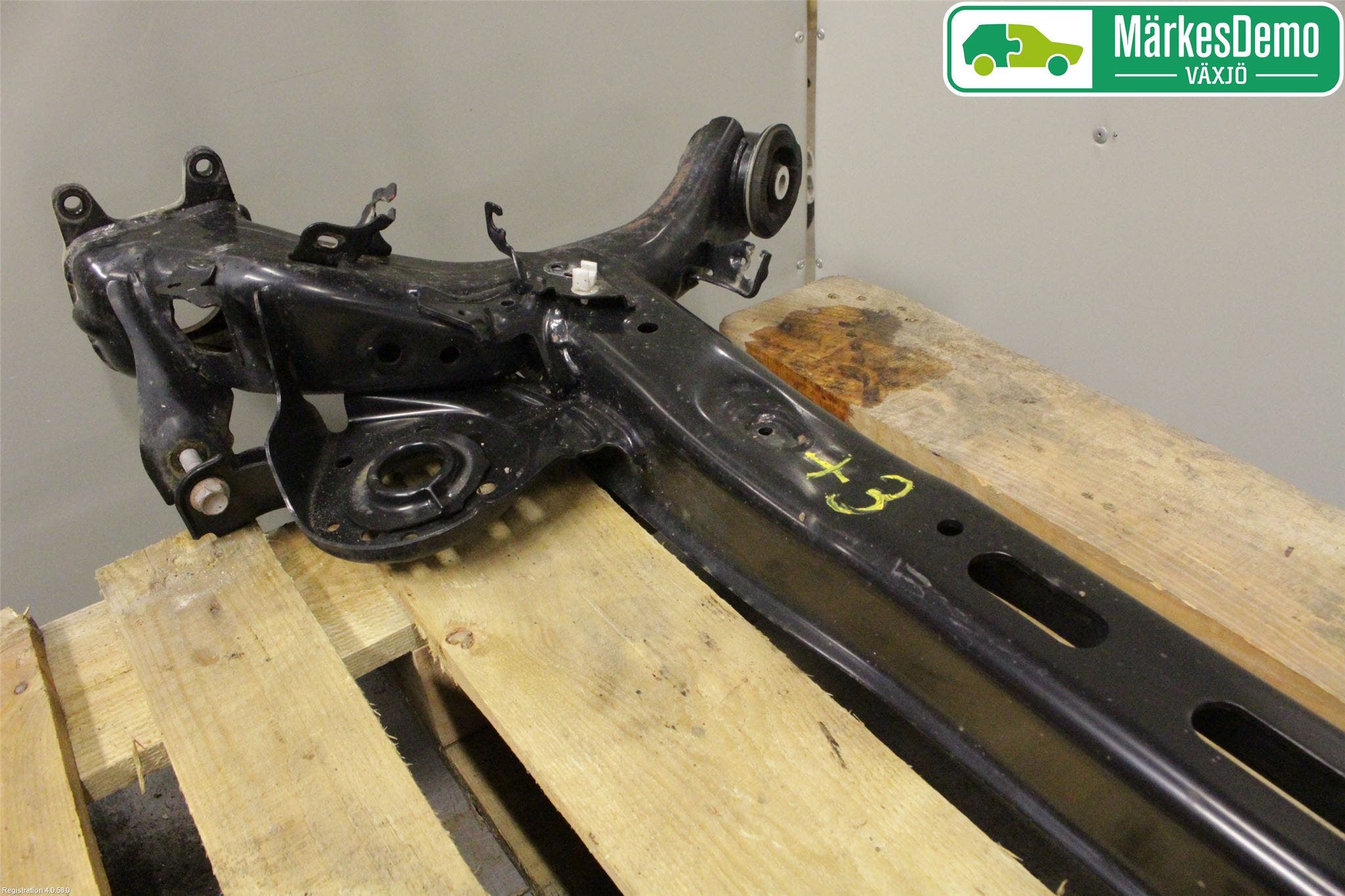 Suzuki SWIFT 17-24 Bakaxelbalk