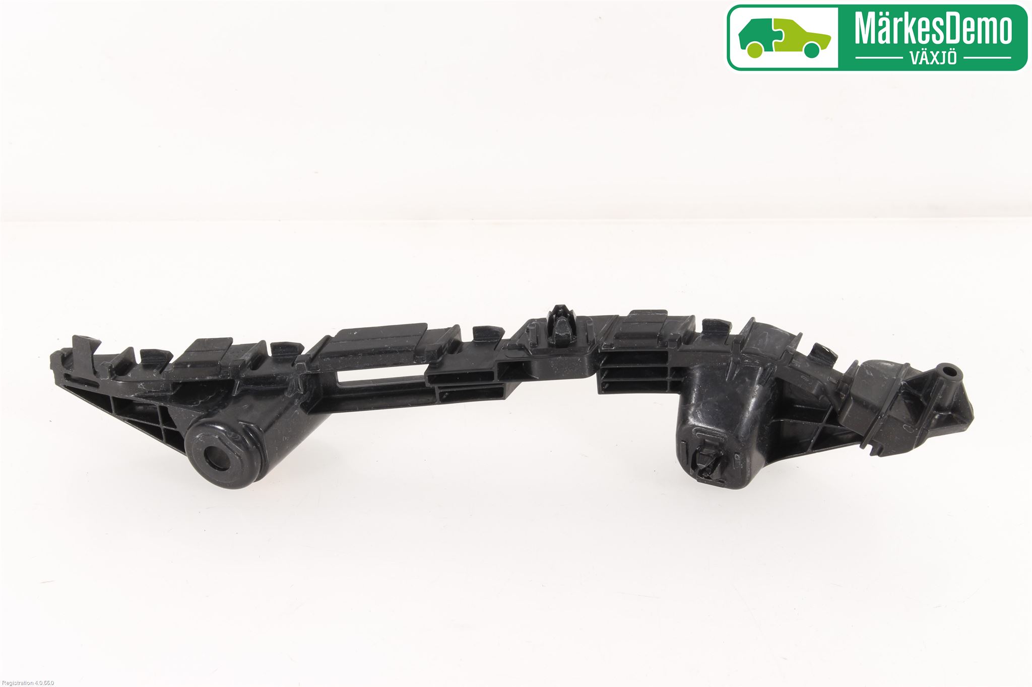 Suzuki SWIFT 17-24 Stötfångarfäste Fram Hö