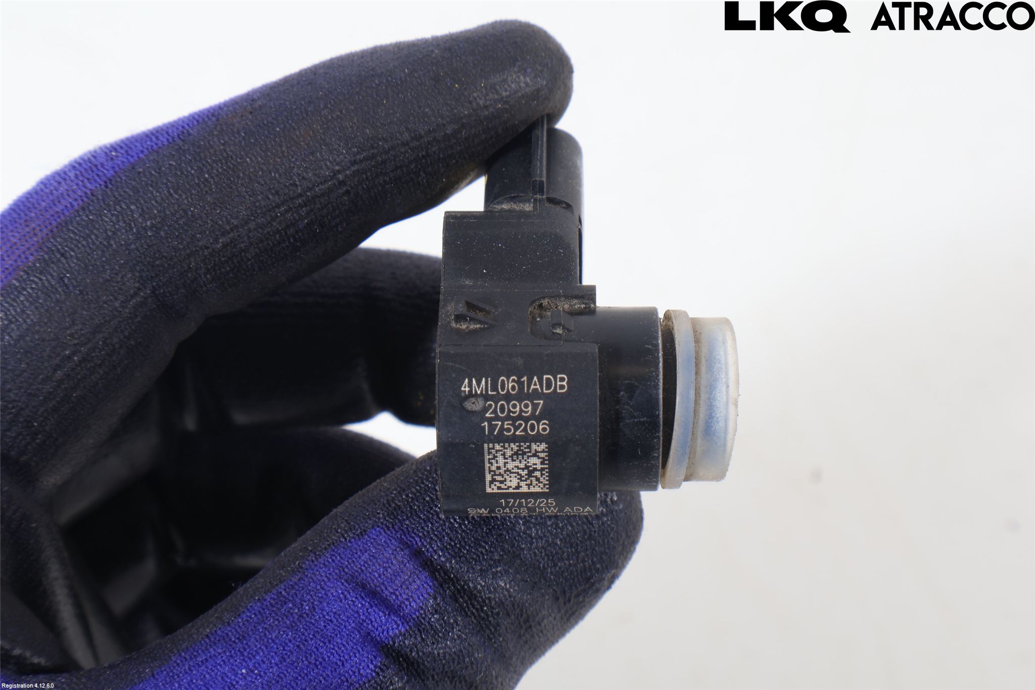 Toyota AURIS 13-19 Parkeringshjälp Frontsensor