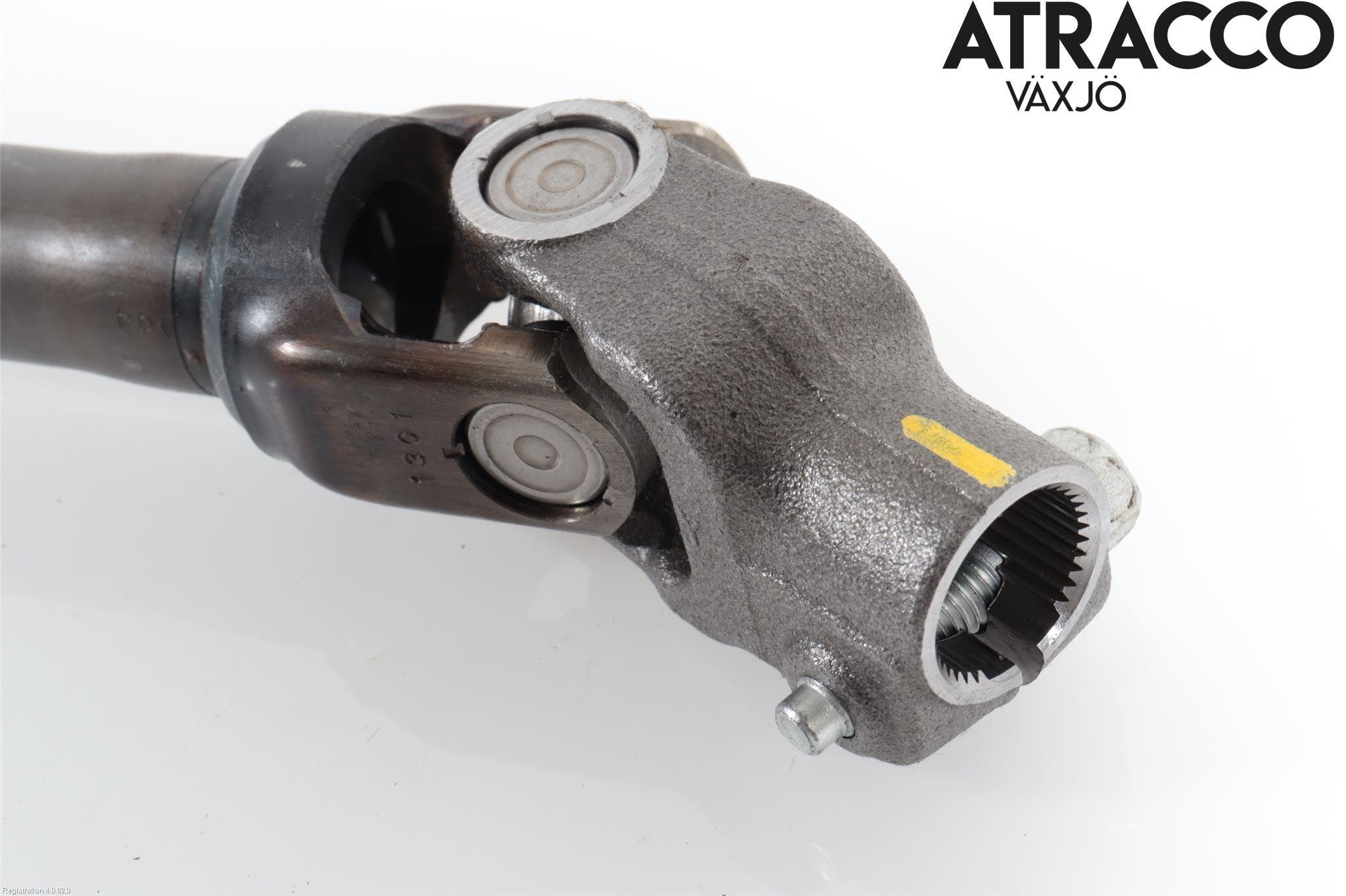 Mazda MX-30 20- Rattaxelknut