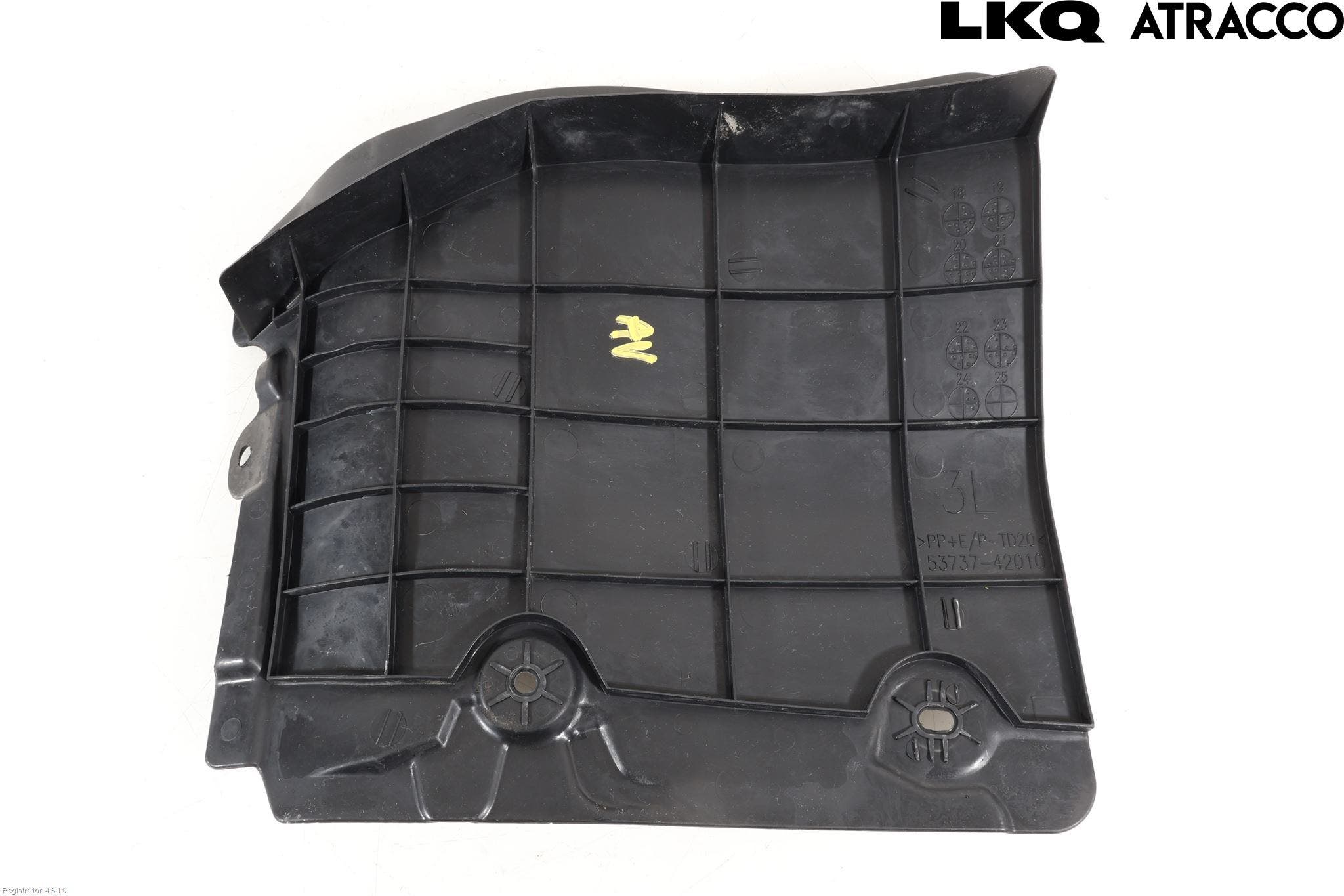 Toyota RAV4 19- Hasplåt Plåt-Plast