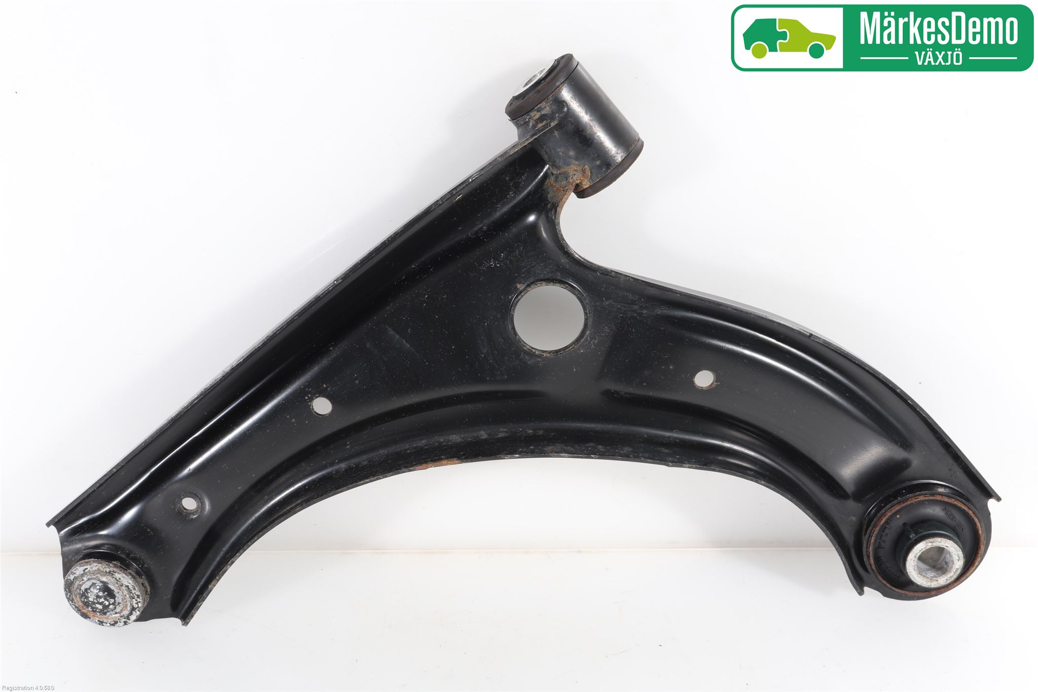 Suzuki SWIFT 17-24 Bärarm Fram Undre Hö