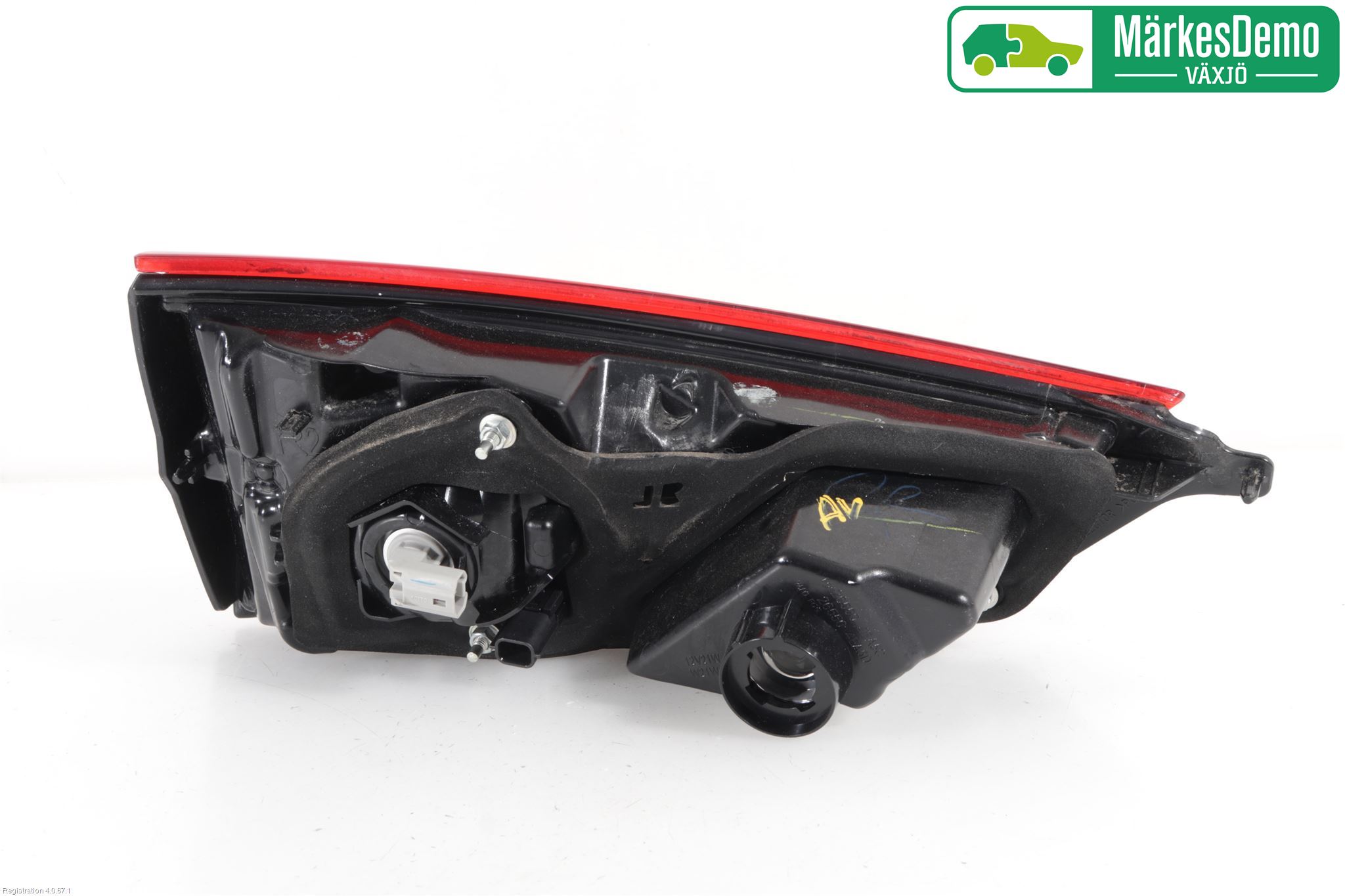 Nissan QASHQAI 14-17 Bakljus Lucka Hö