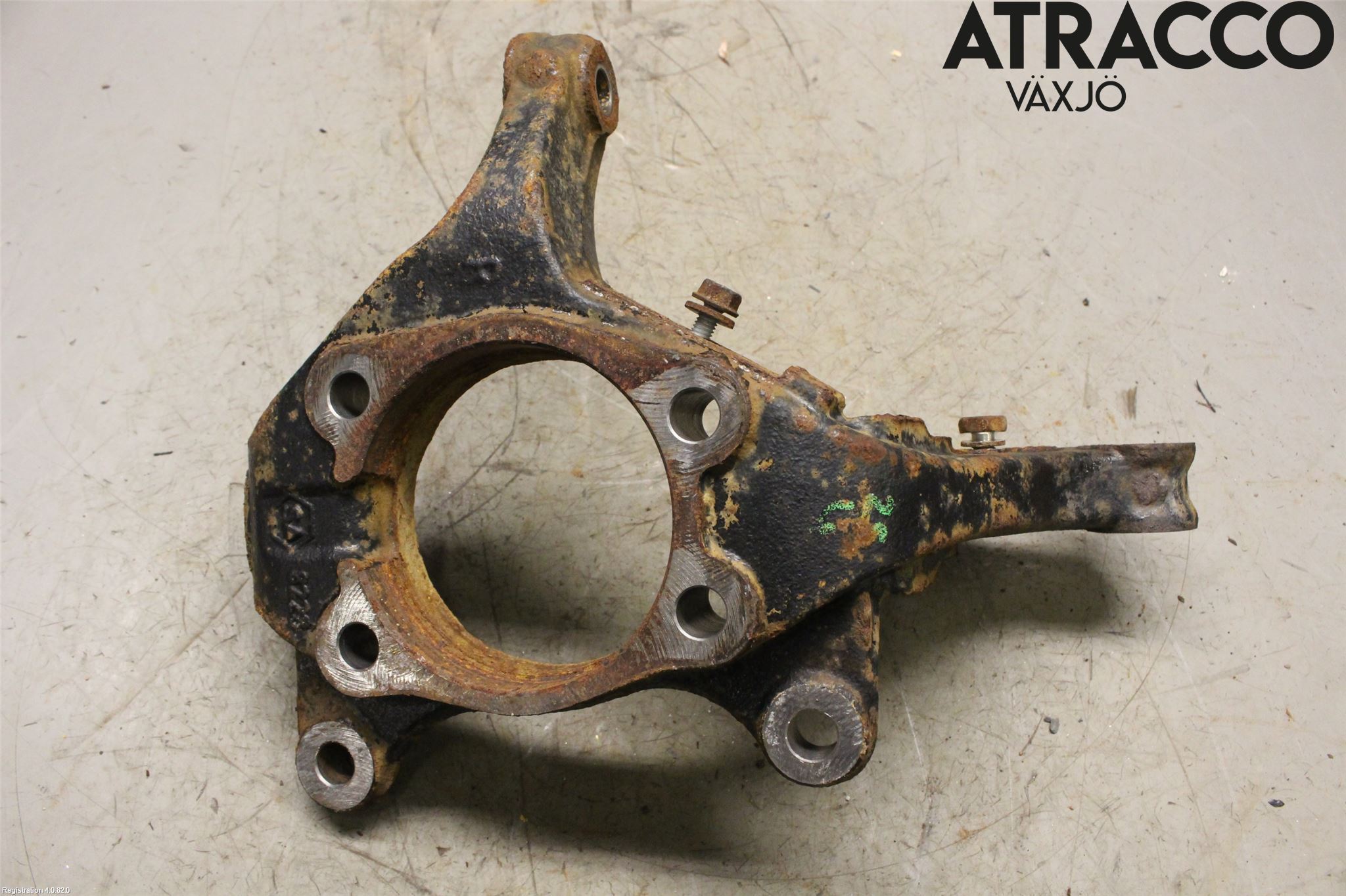 Toyota AURIS 13-19 Styrspindel Lagerhus Hö