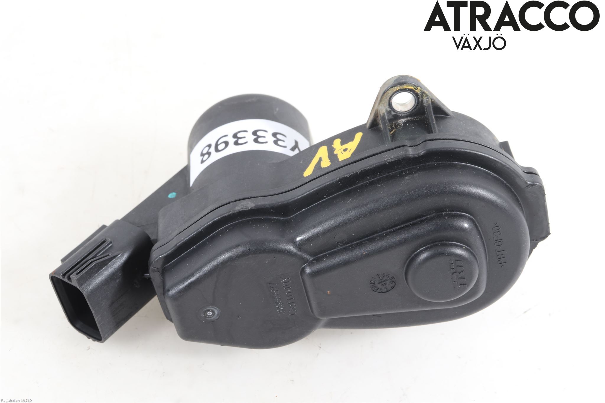 Mazda CX-3 Parkeringsbroms Elmanövrerad