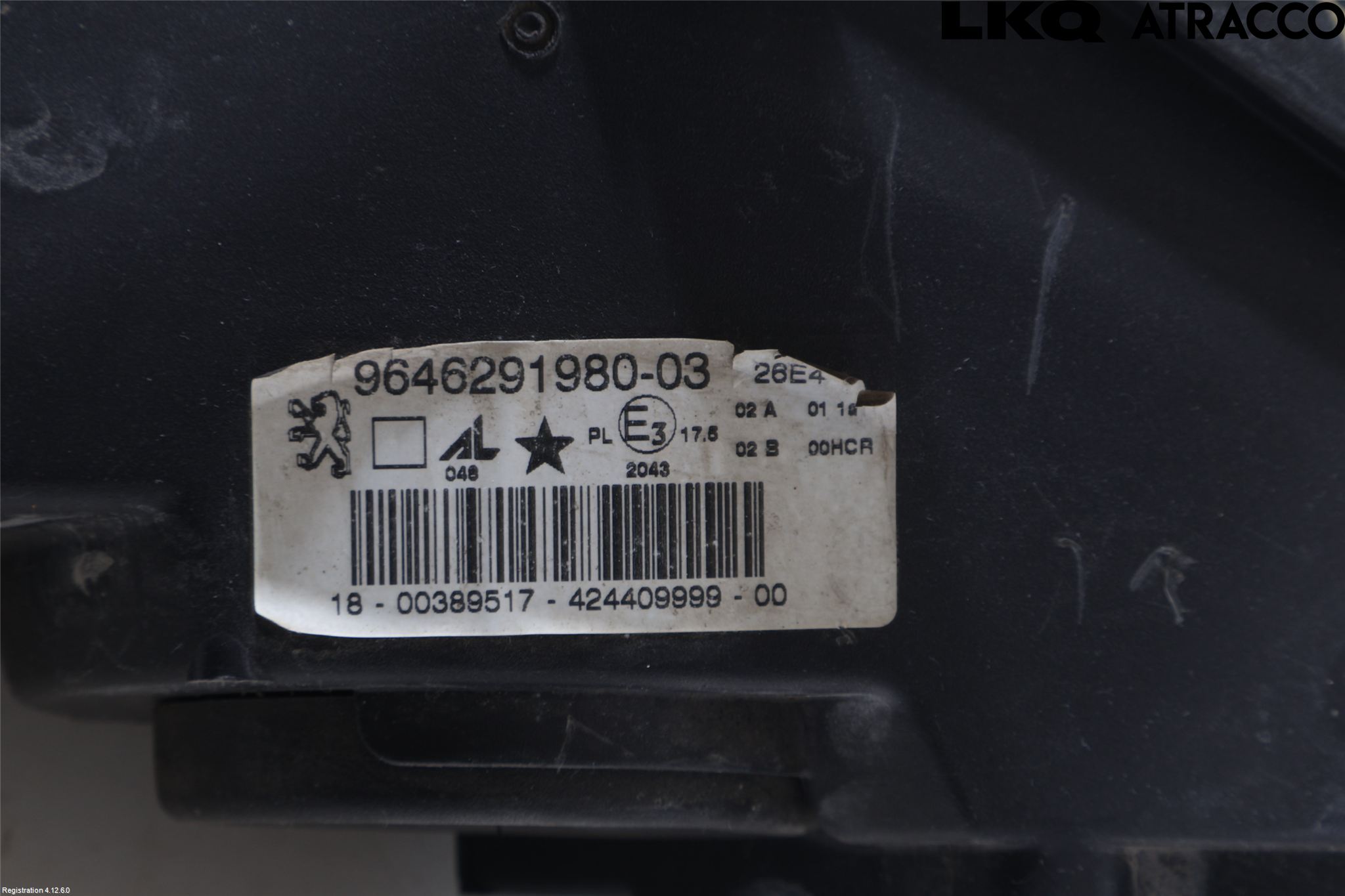 Peugeot 307     01-05 Strålkastare Höger