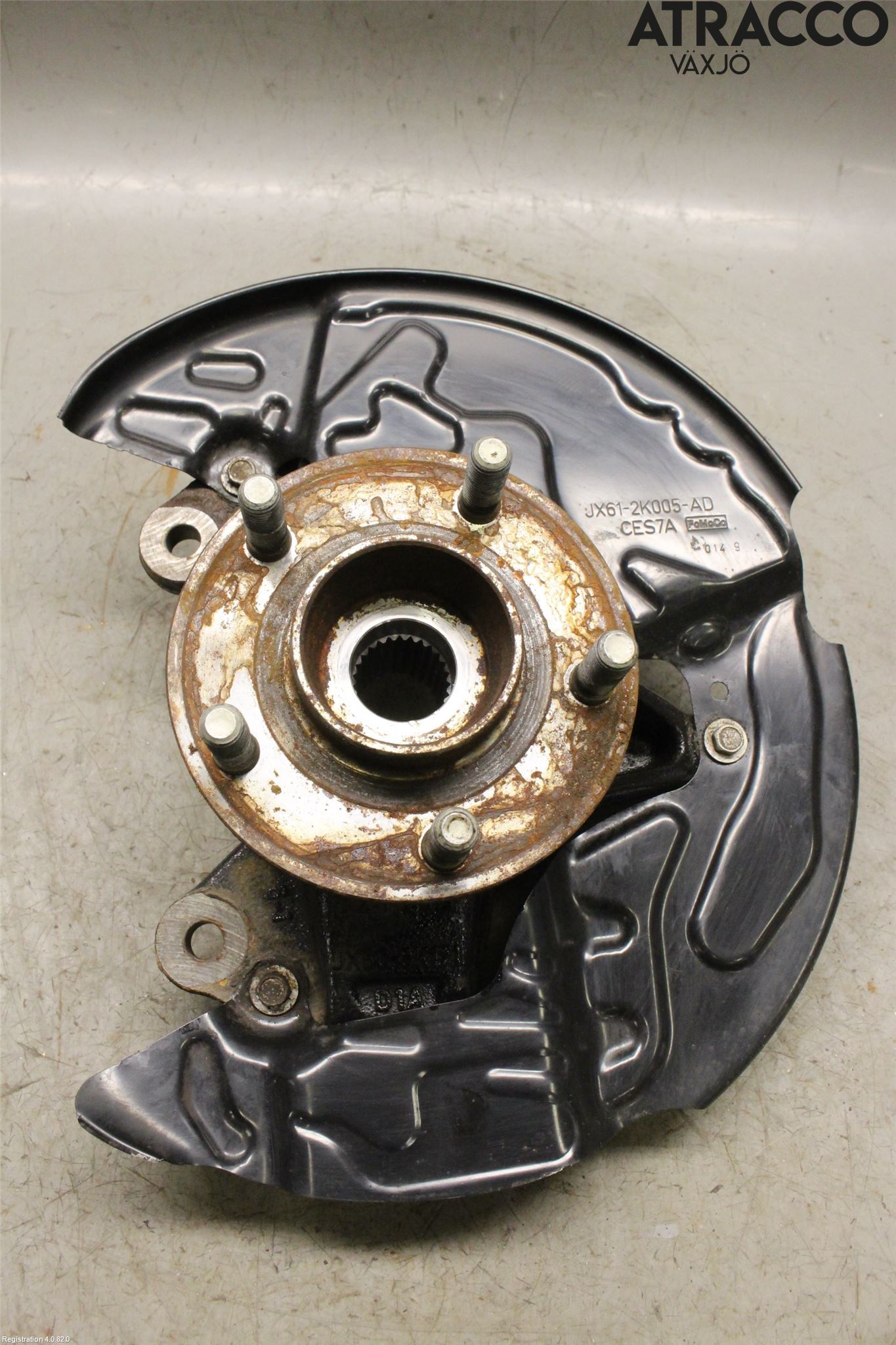 Ford FOCUS 19- Styrspindel Lagerhus Vä