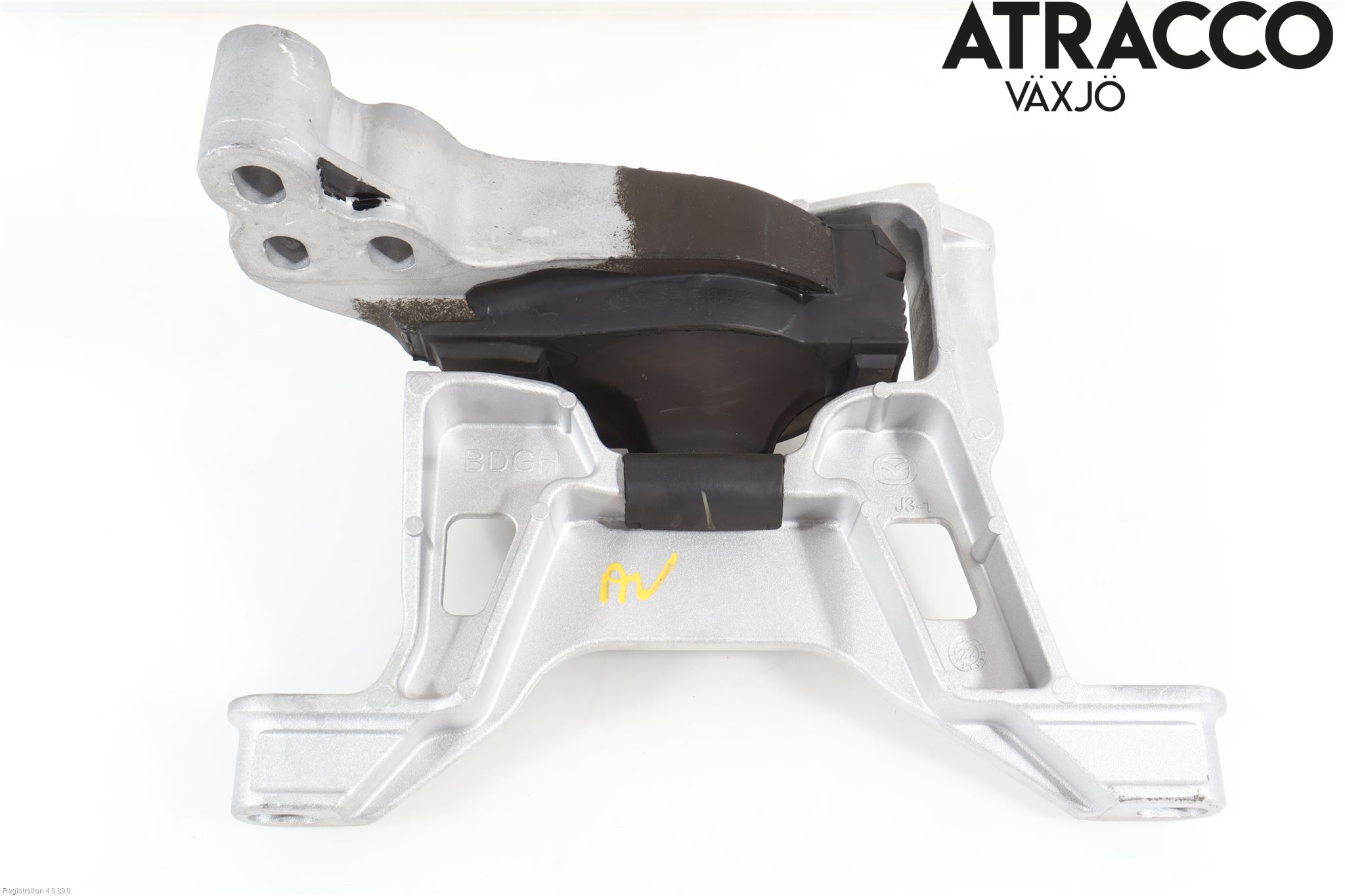 Mazda CX-30 20- Motorfäste