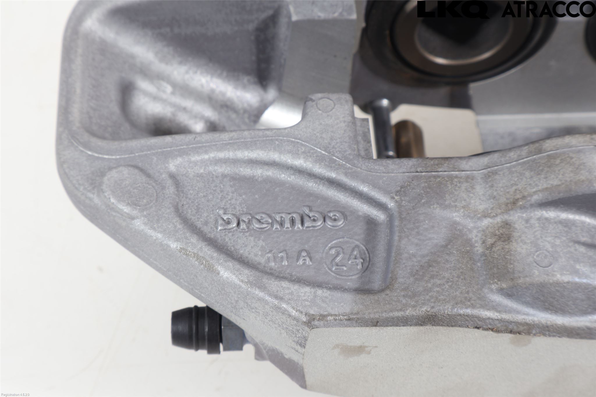 Tesla MODEL Y 21- Bromsok Fram Höger