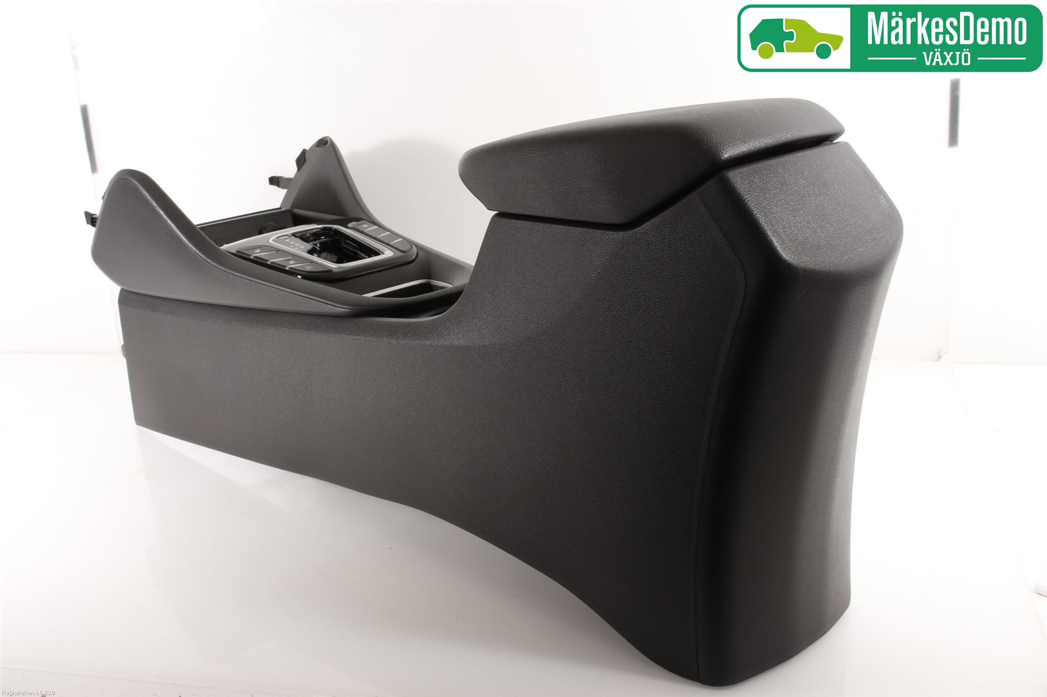 Hyundai IONIQ AE 17-22 Instrumentkonsoll Golv