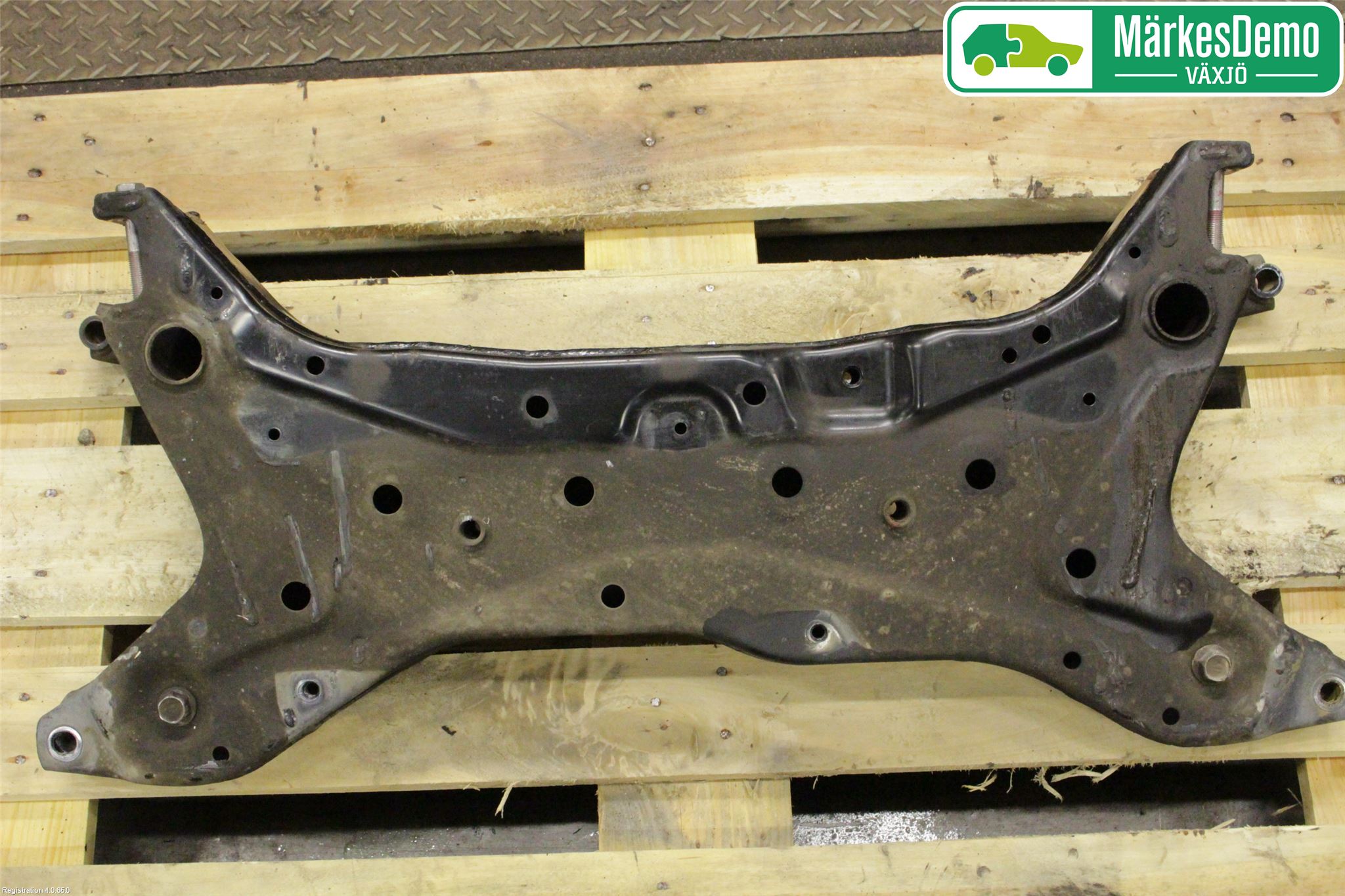 Mitsubishi ASX 10-22 Framvagnsbalk