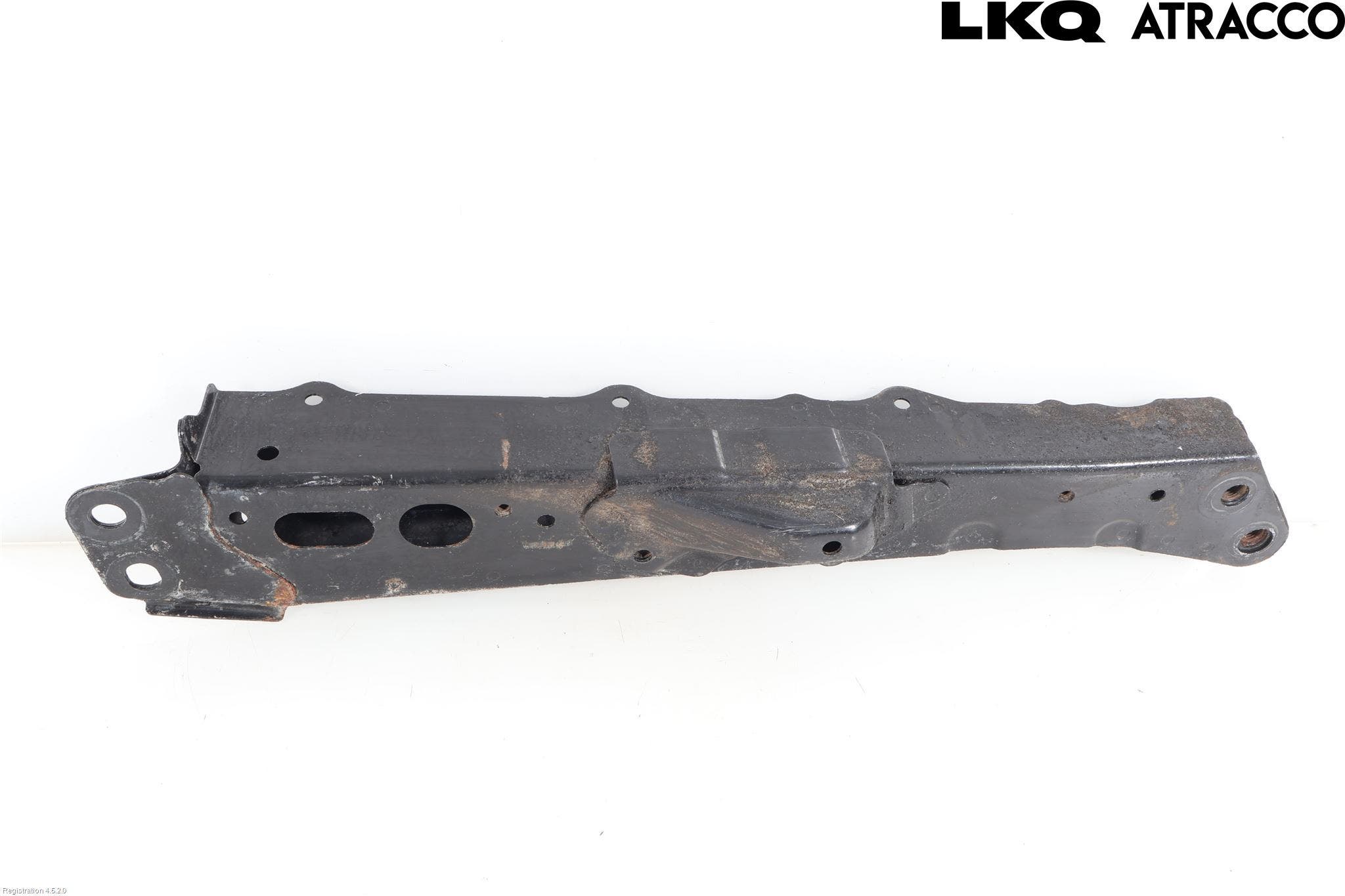 Toyota AVENSIS 16-18 Framvagnsbalk