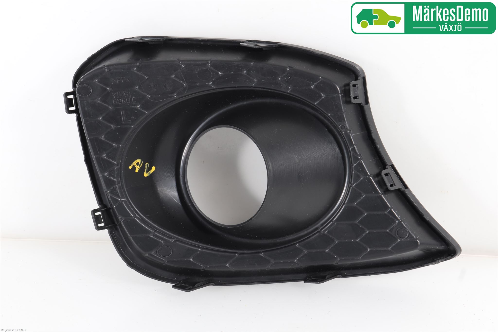 Suzuki SWIFT 17-24 Dimljussarg Fram