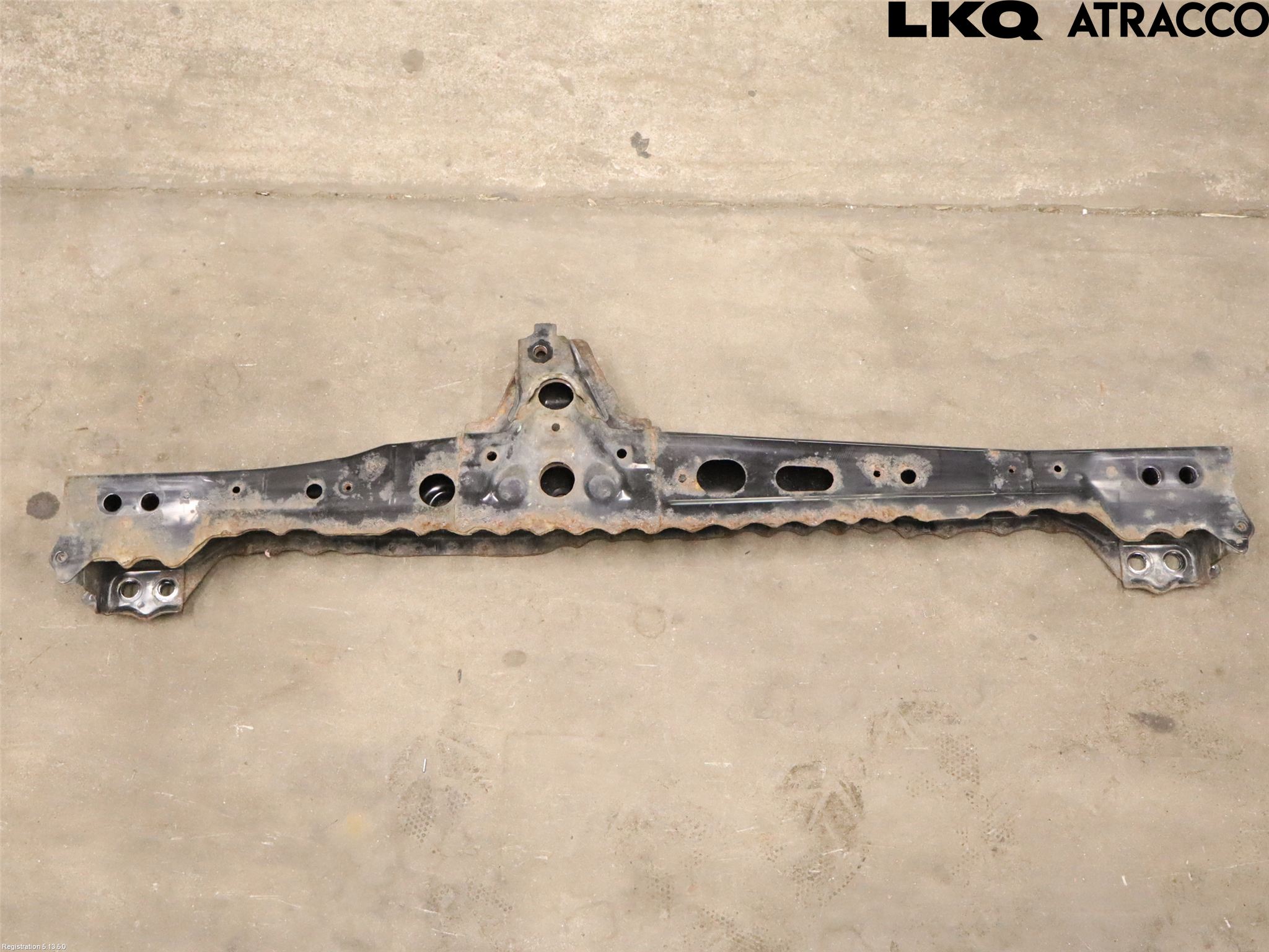 Toyota AURIS 13-19 Motorbalk