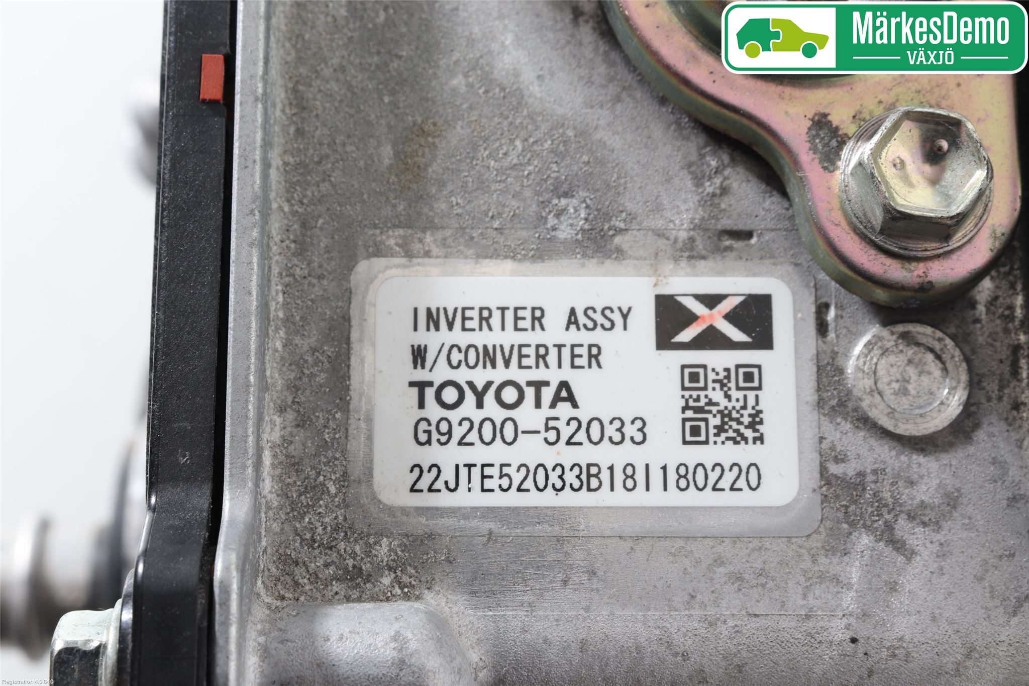 Toyota YARIS XP130 15-20 Hybridconverter