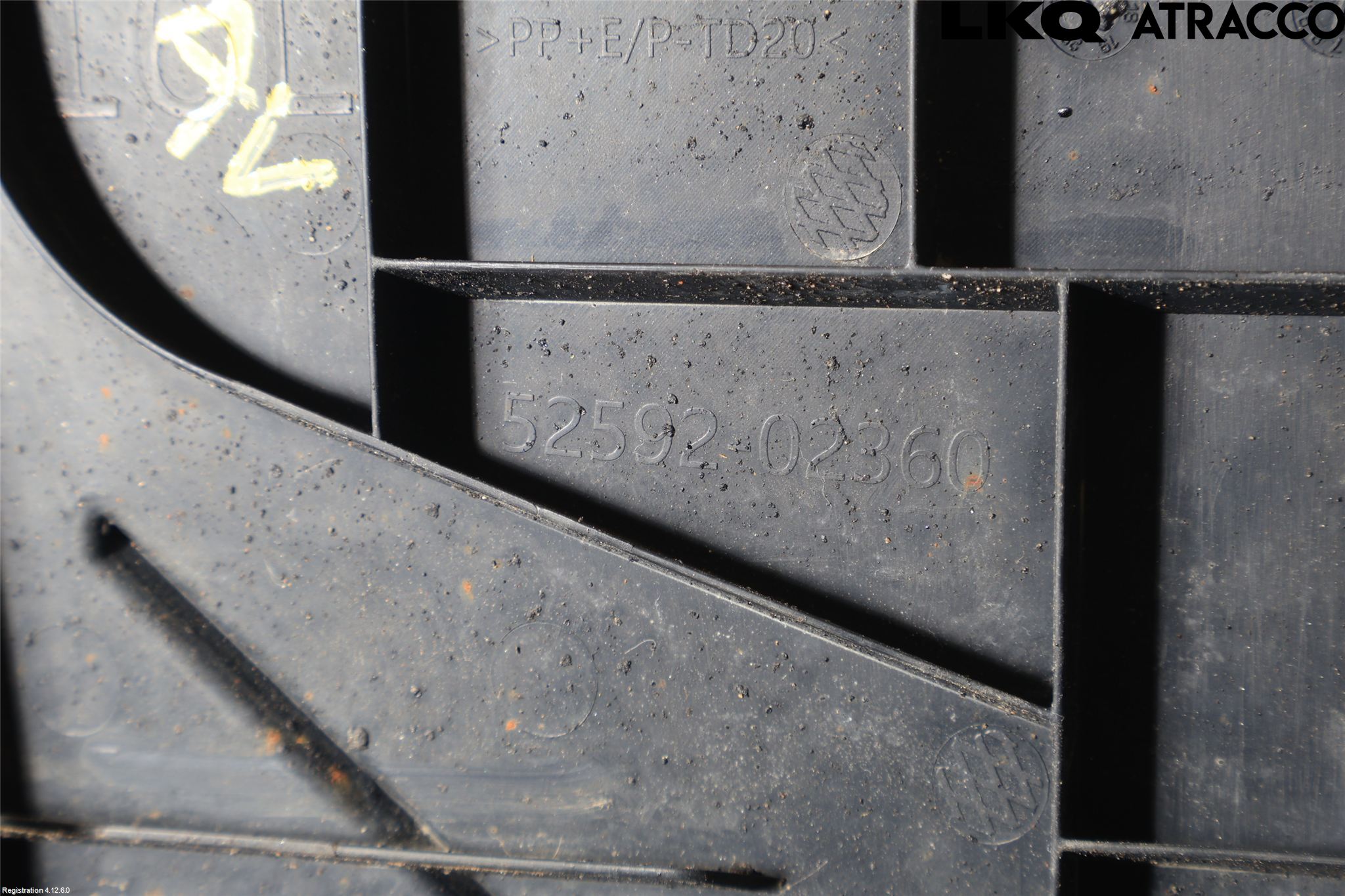 Toyota COROLLA 19- Skärm Inner