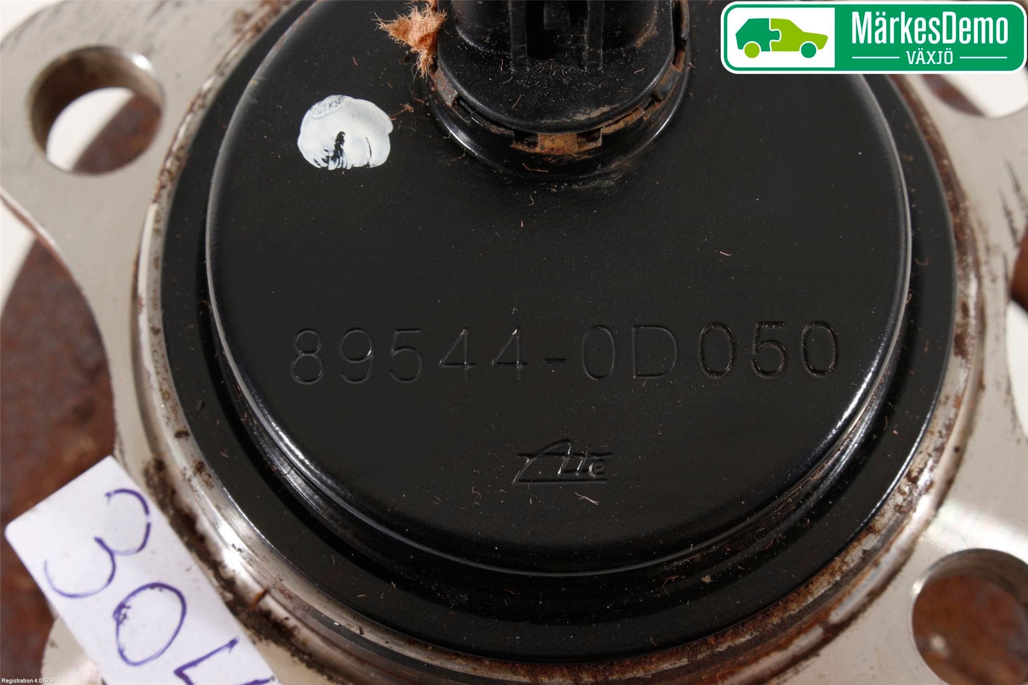 Toyota YARIS XP130 15-20 Nav Bak