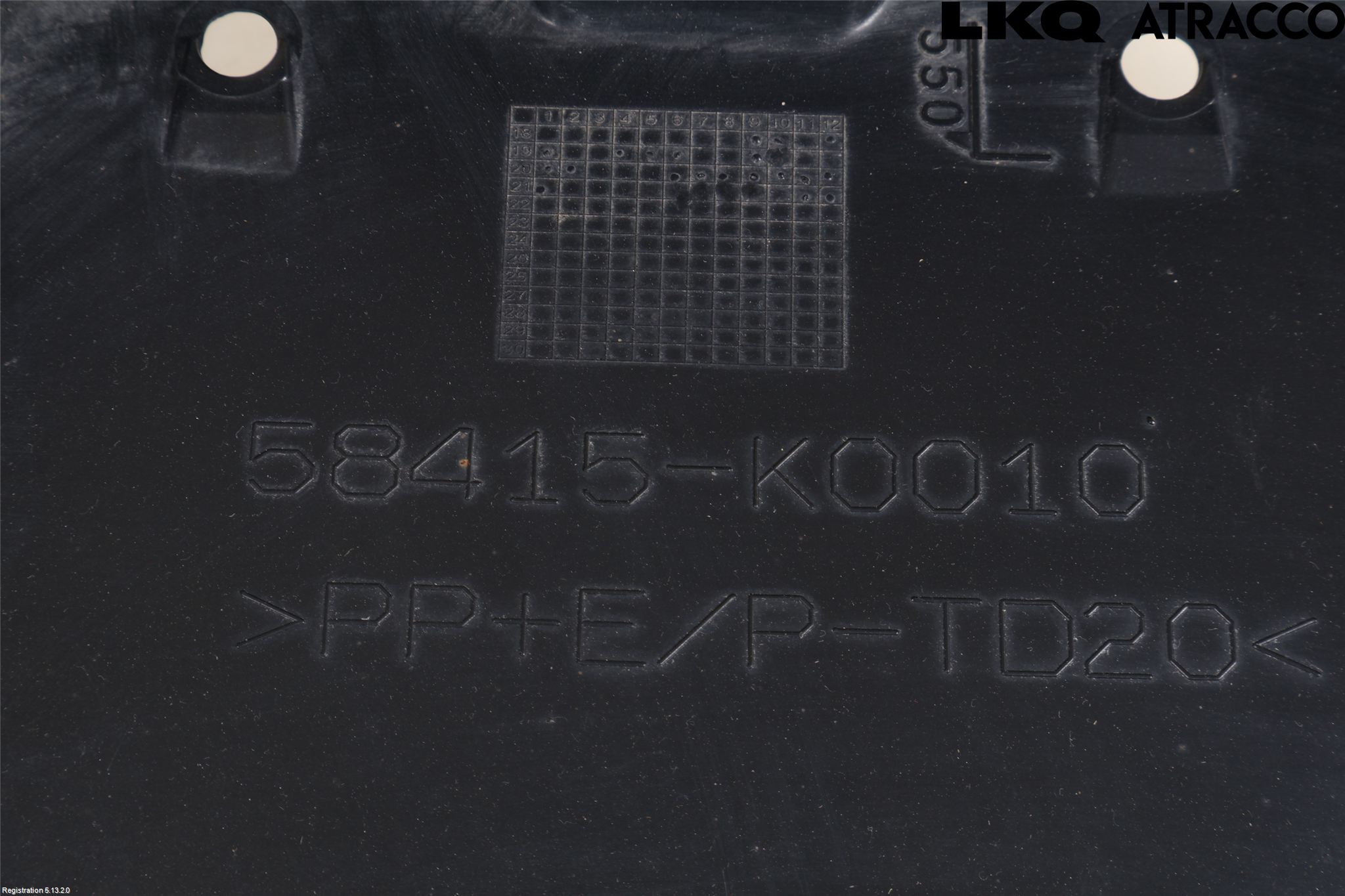 Toyota YARIS XP21 20- Hasplåt Plåt-Plast