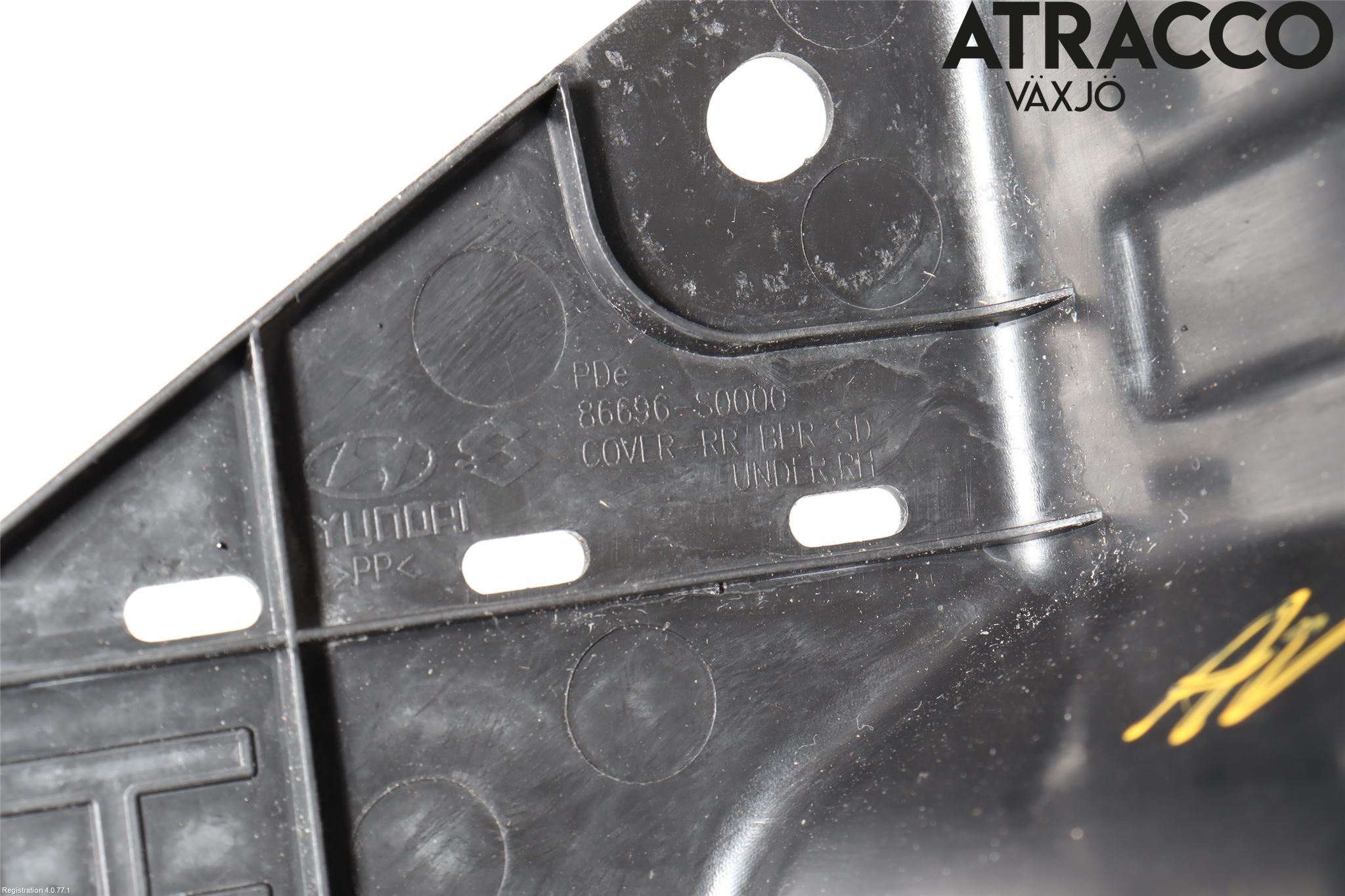 Hyundai i30 PD 17- Hasplåt Plåt-Plast