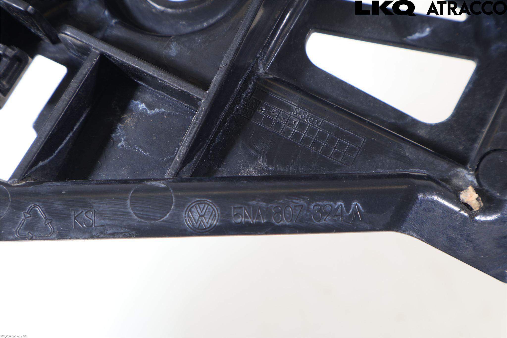 Volkswagen VW TIGUAN 16-24 Stötfångarfäste Bak Hö