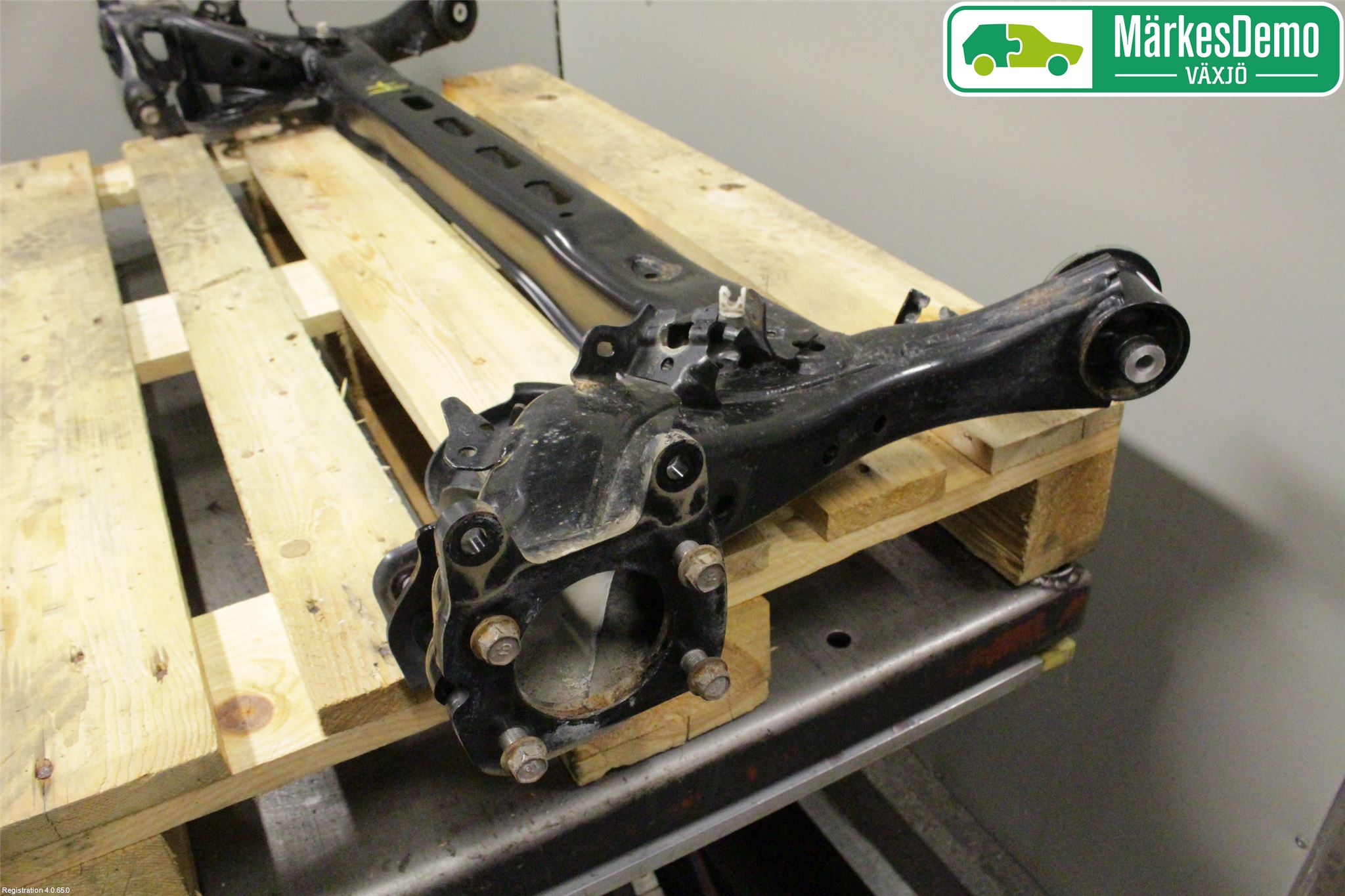 Suzuki SWIFT 17-24 Bakaxelbalk