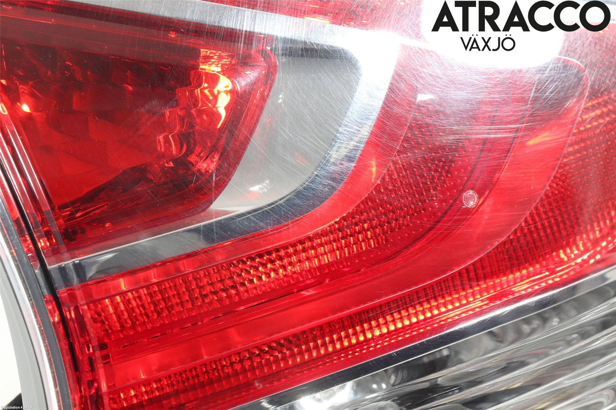 Nissan X-TRAIL 14-21 Bakljus Lucka Vä