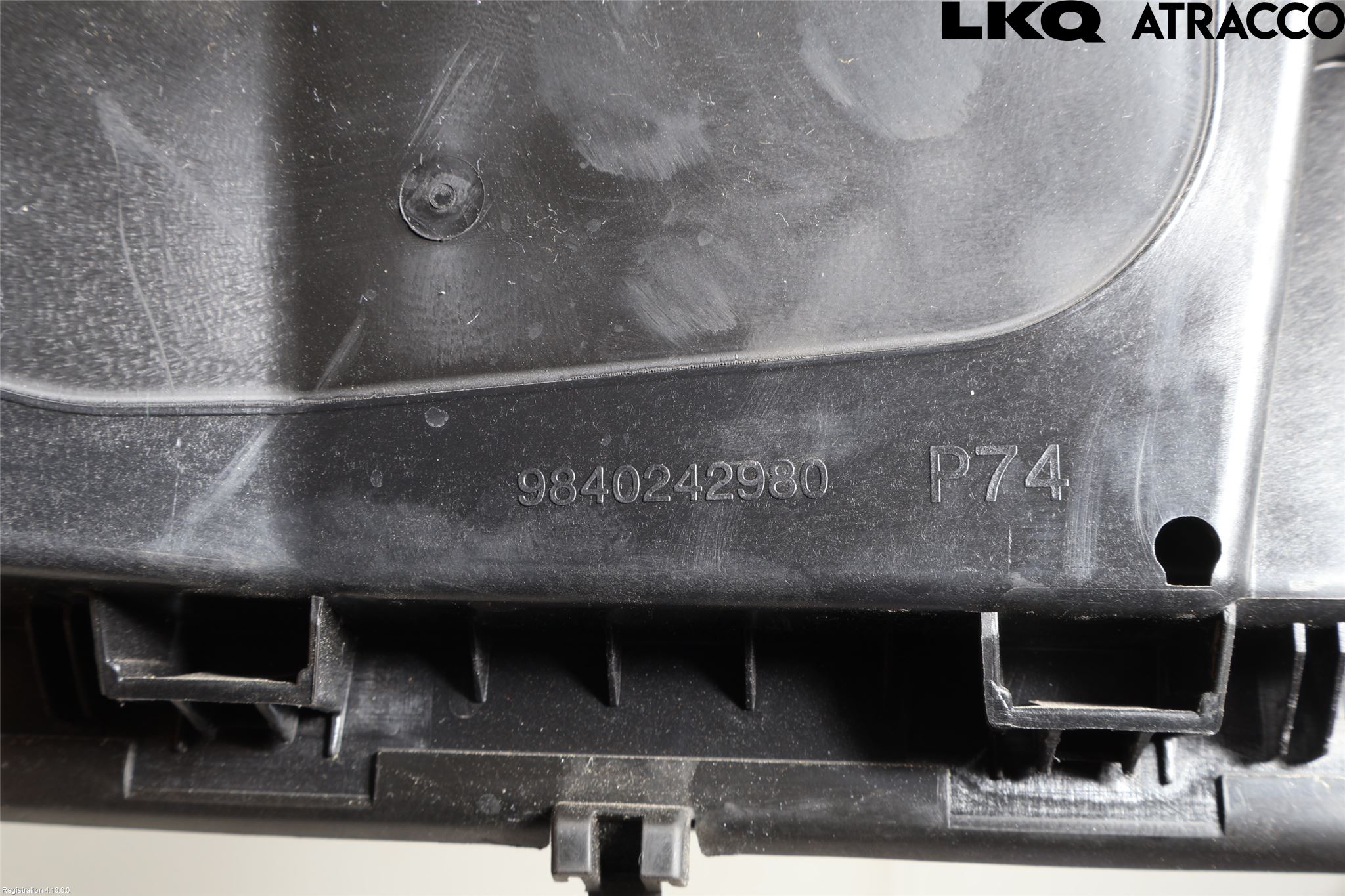 Peugeot 5008/E-5008 24- Tanklucka