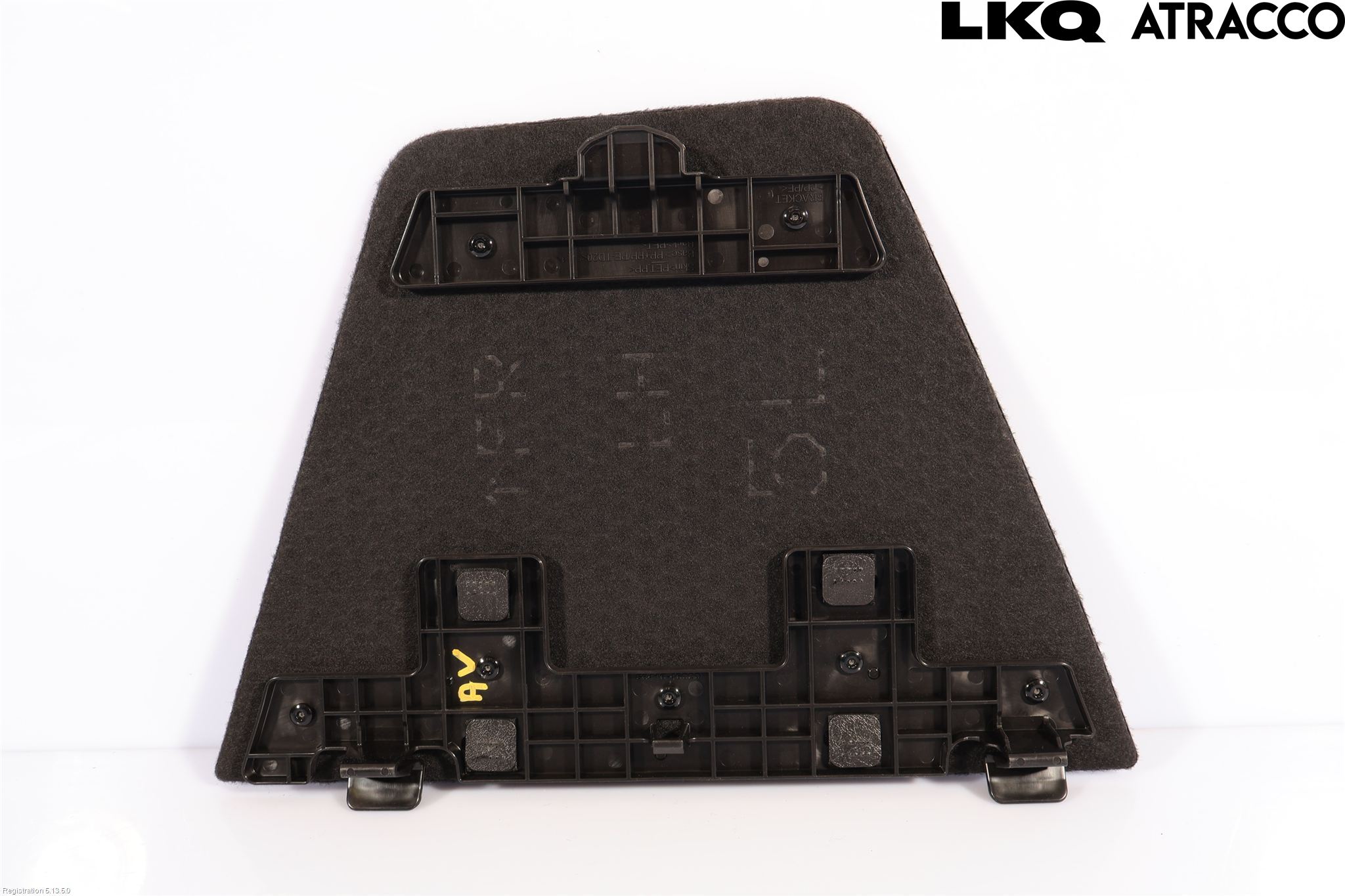 Lexus RZ 23- Bagage Golv