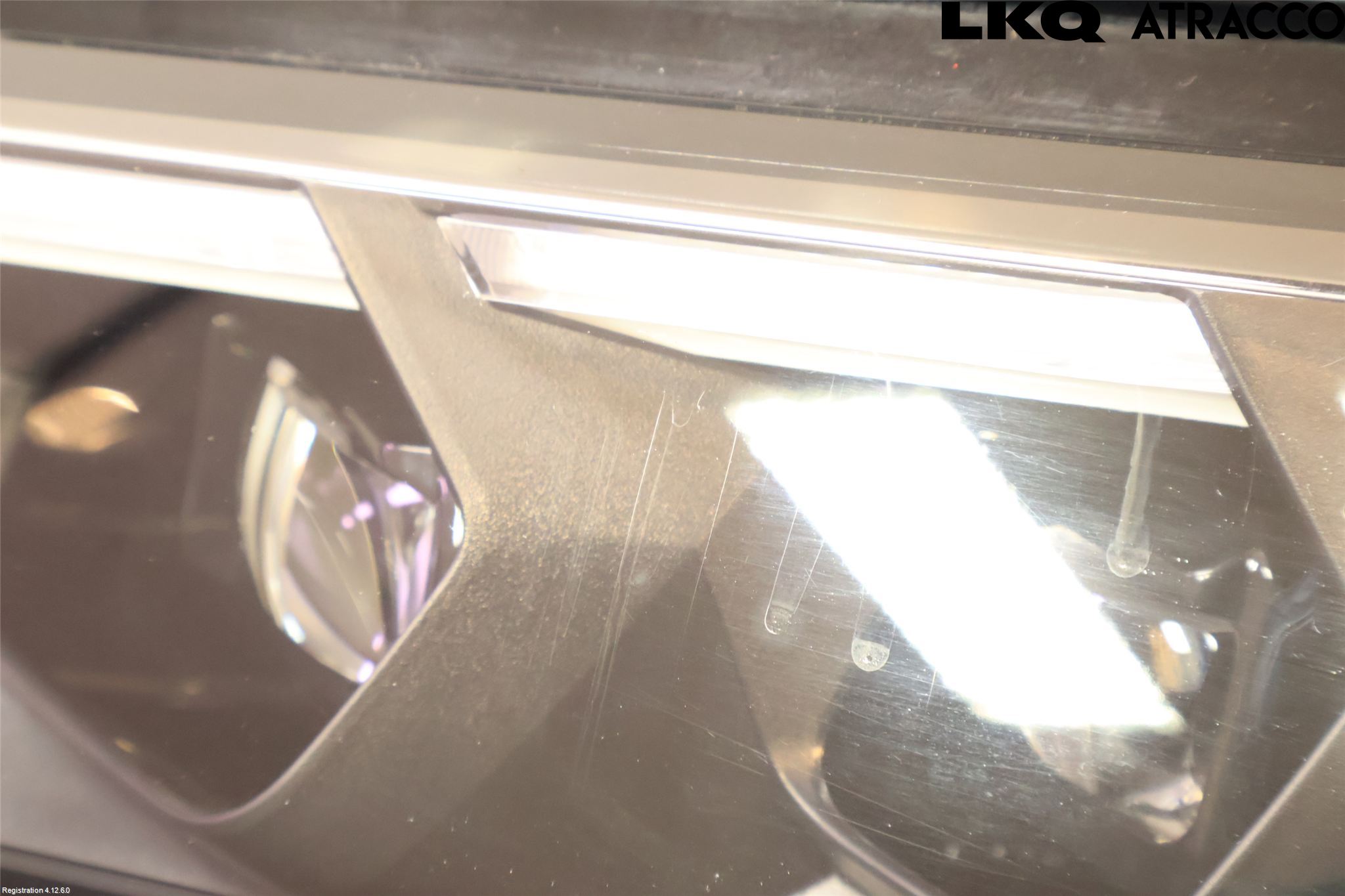 Toyota C-HR 24- Strålkastare Vänster