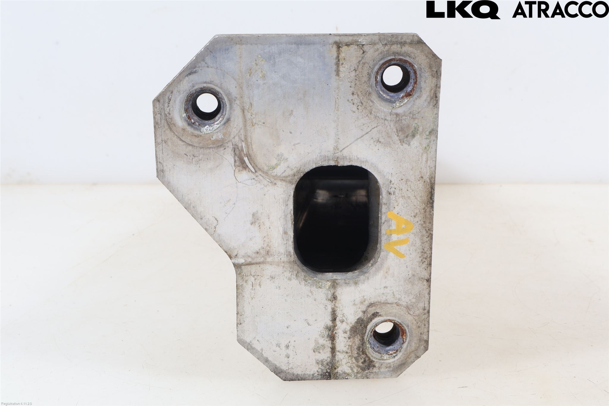 Fiat 500L 13-19 Stötfångarbärjärn Fram