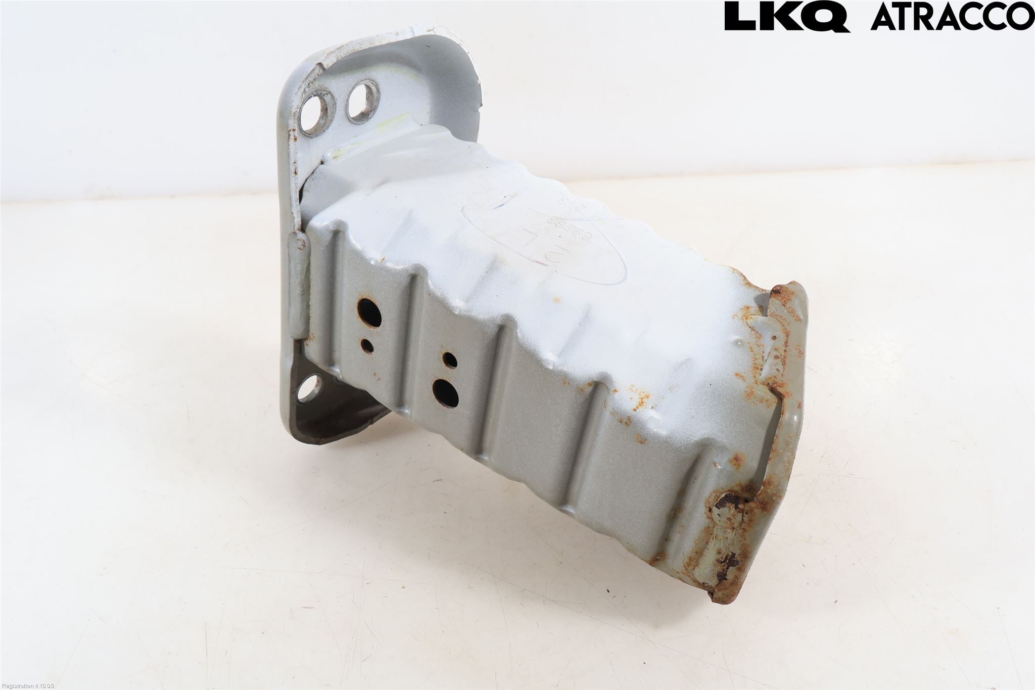 Toyota YARIS XP130 12-14 Stötfångarbärjärn Fram