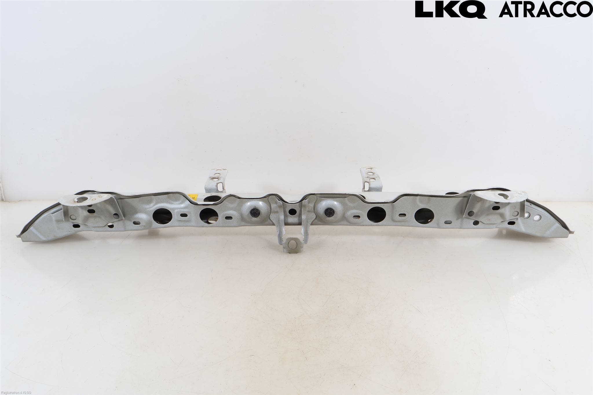 Toyota YARIS XP130 12-14 Frontplåt Övre