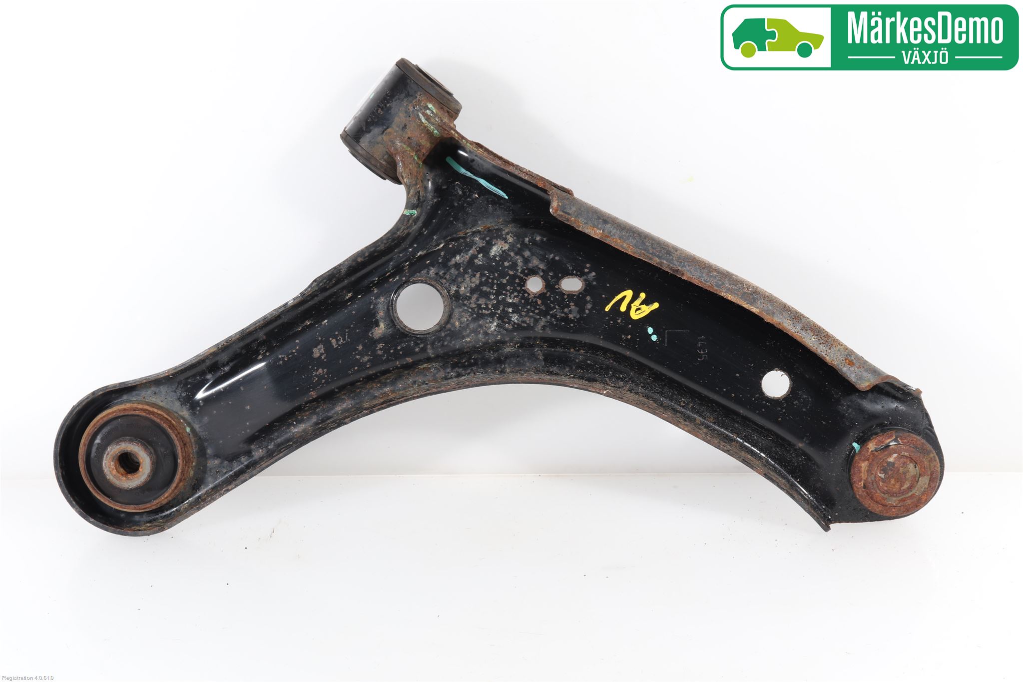 Suzuki VITARA 15- Bärarm Fram Undre Vä