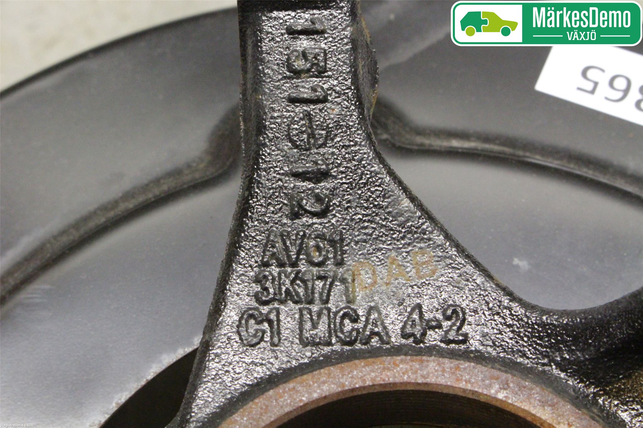 Ford FOCUS 11-14 Styrspindel Lagerhus Vä