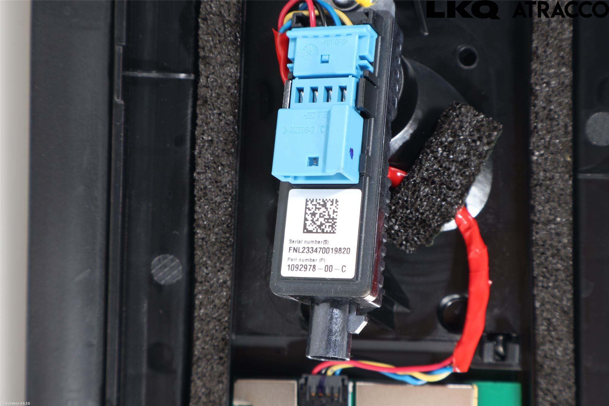 Tesla MODEL Y 21- List Vä