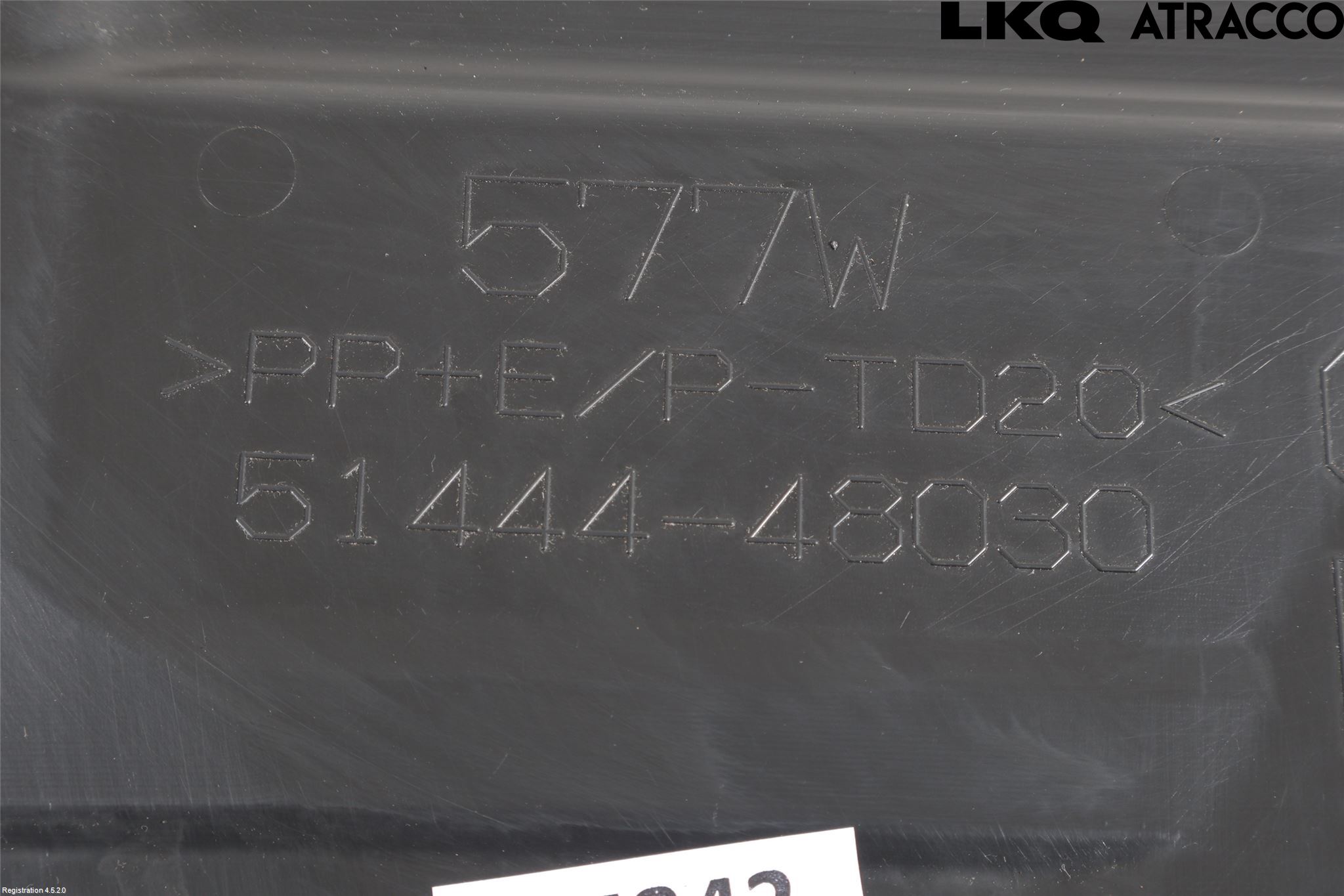 Toyota RAV4 13-18 Hasplåt Plåt-Plast