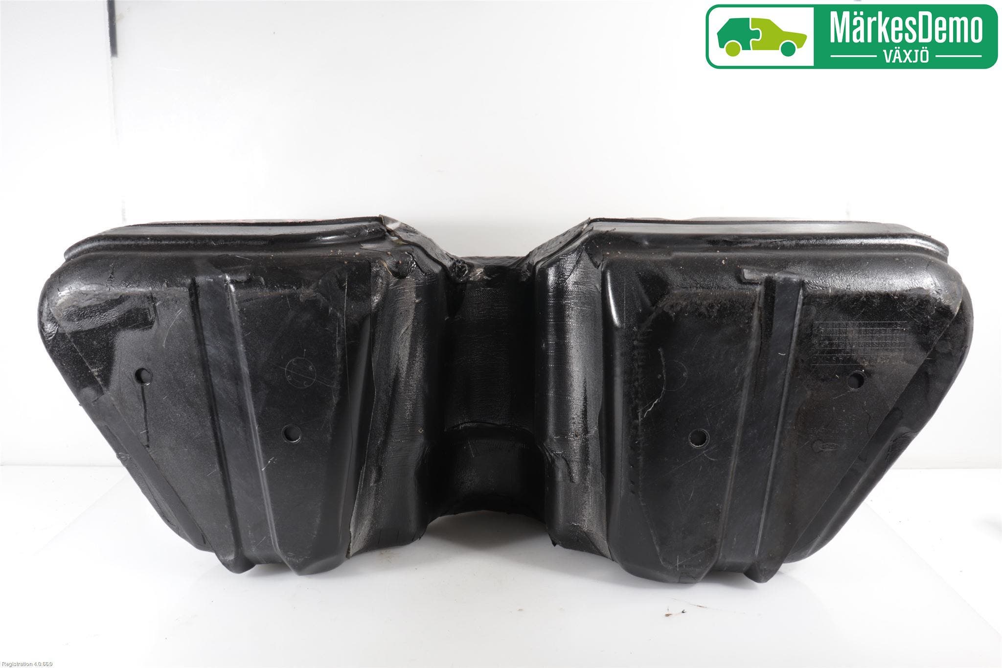 Ford MUSTANG VI 15-22 Bränsletank Insprutning