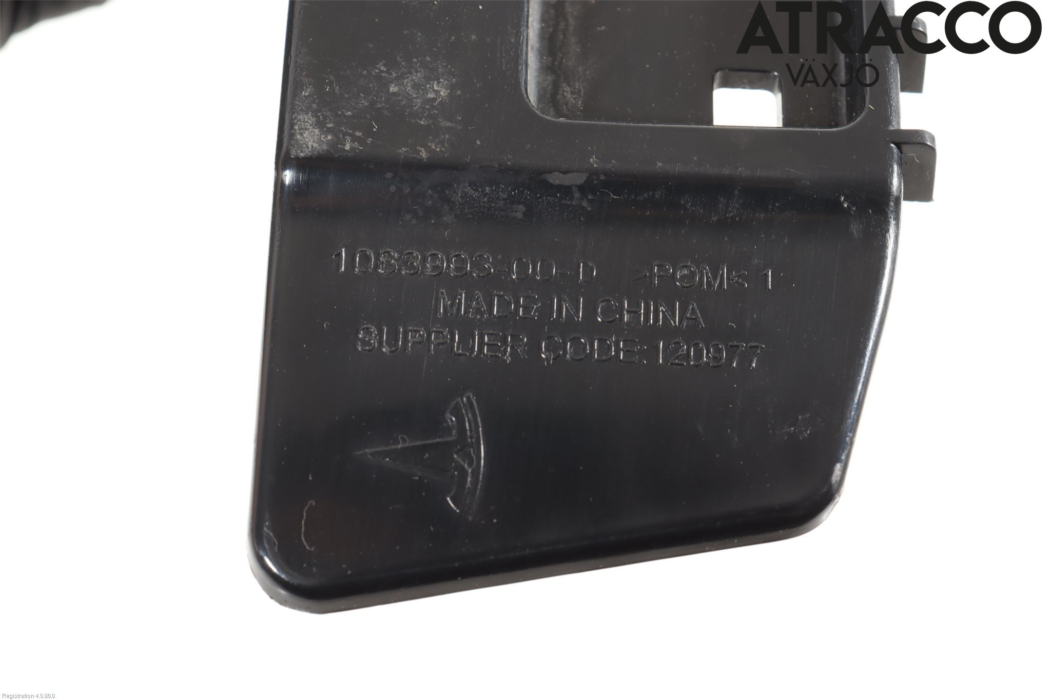 Tesla MODEL 3 17- Stötfångarfäste Bak Hö