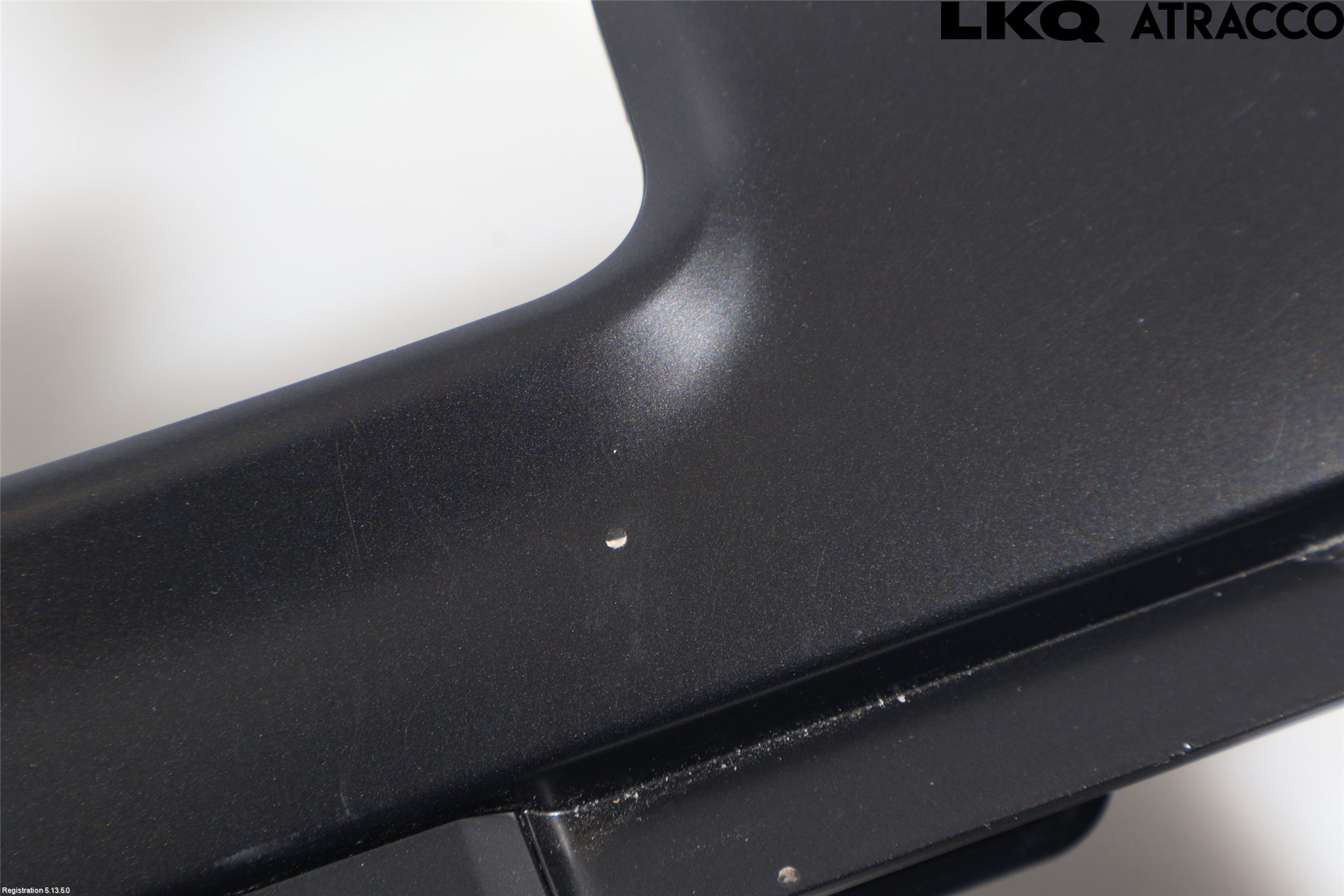 Toyota bZ4X EA10 22- Instrumentkonsoll Mitt