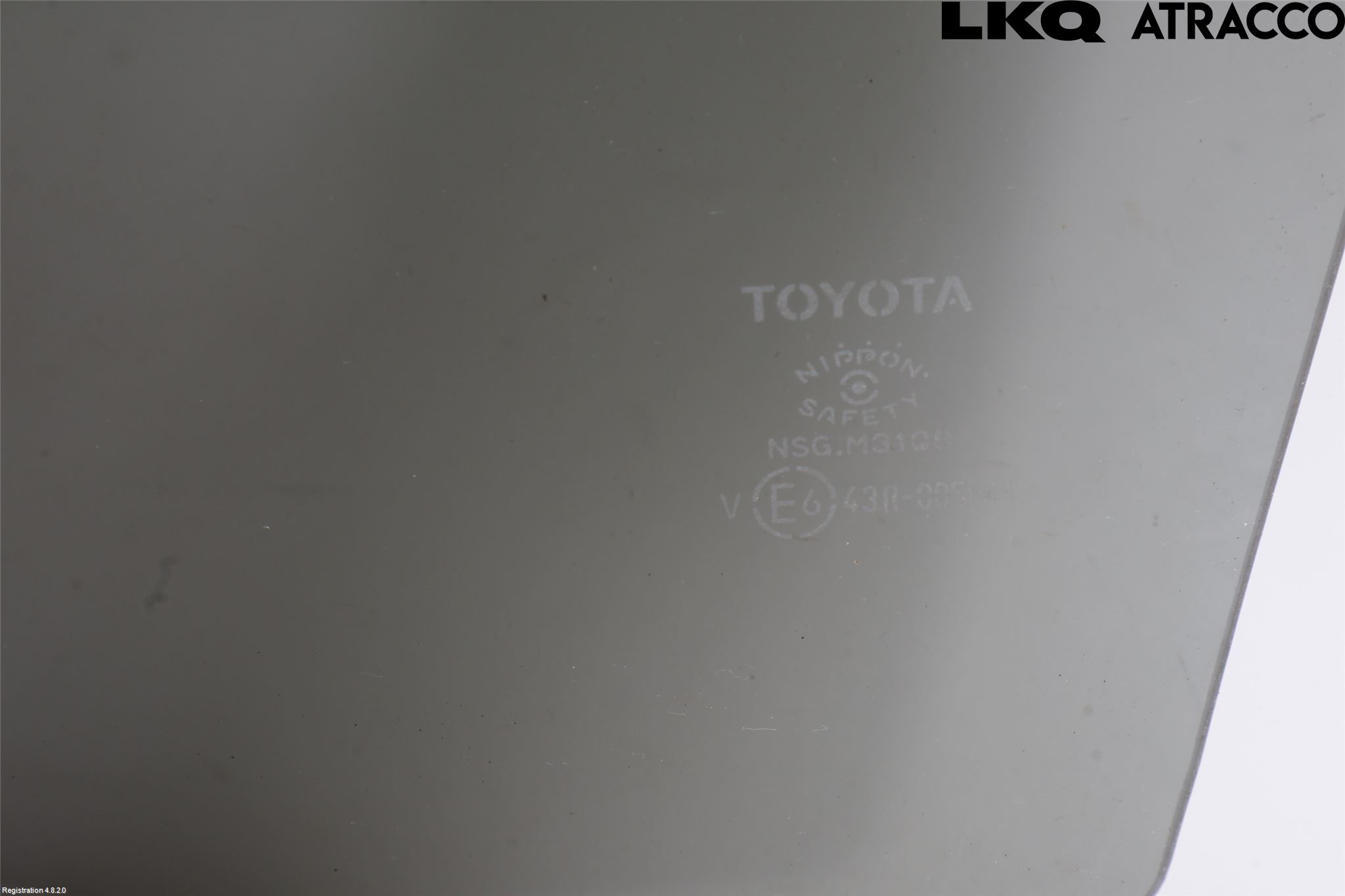 Toyota COROLLA CROSS XG10 22- Dörruta Bak Höger