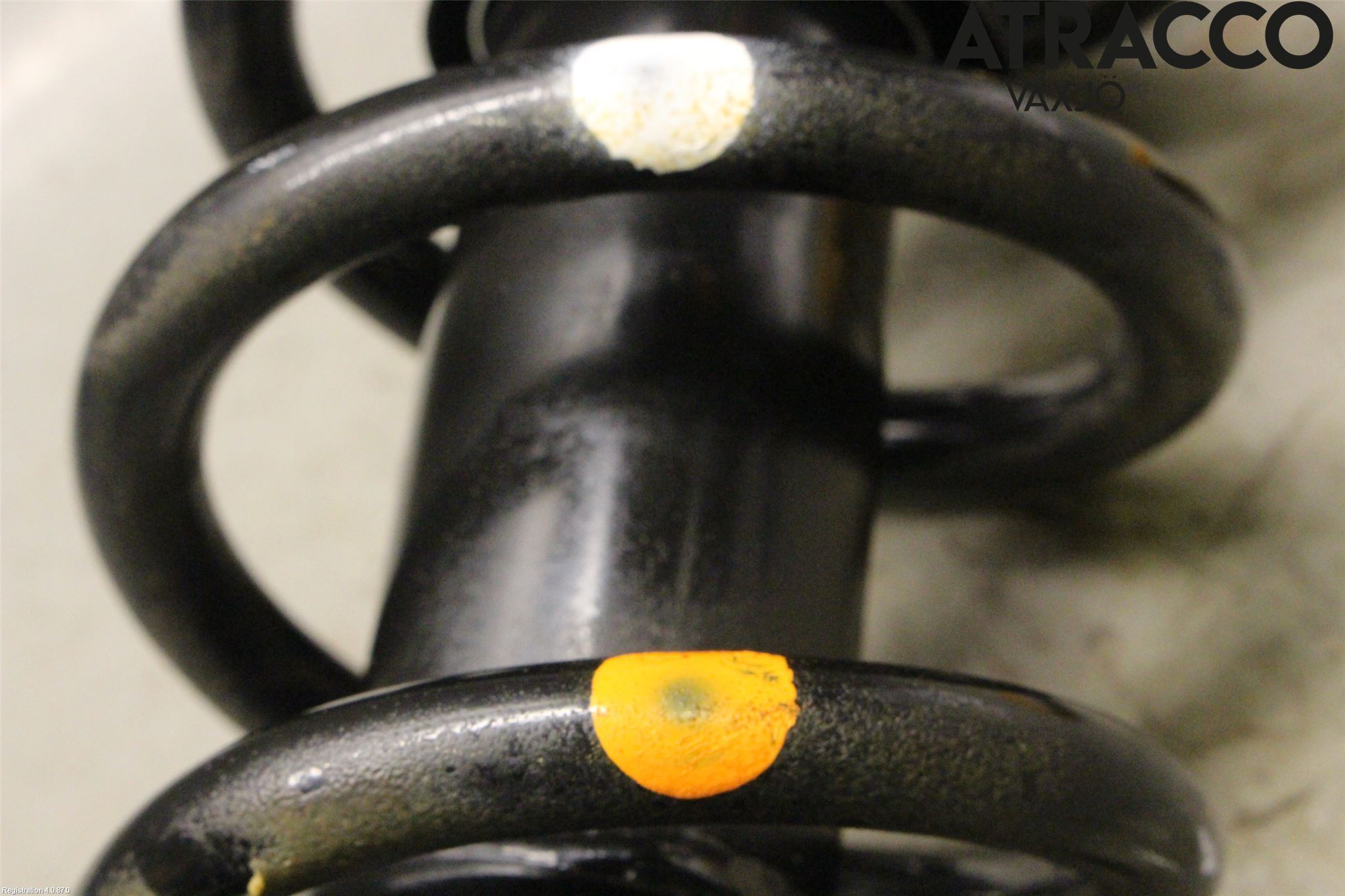 Mazda CX-60 22- Fjäderben Fram Vänster