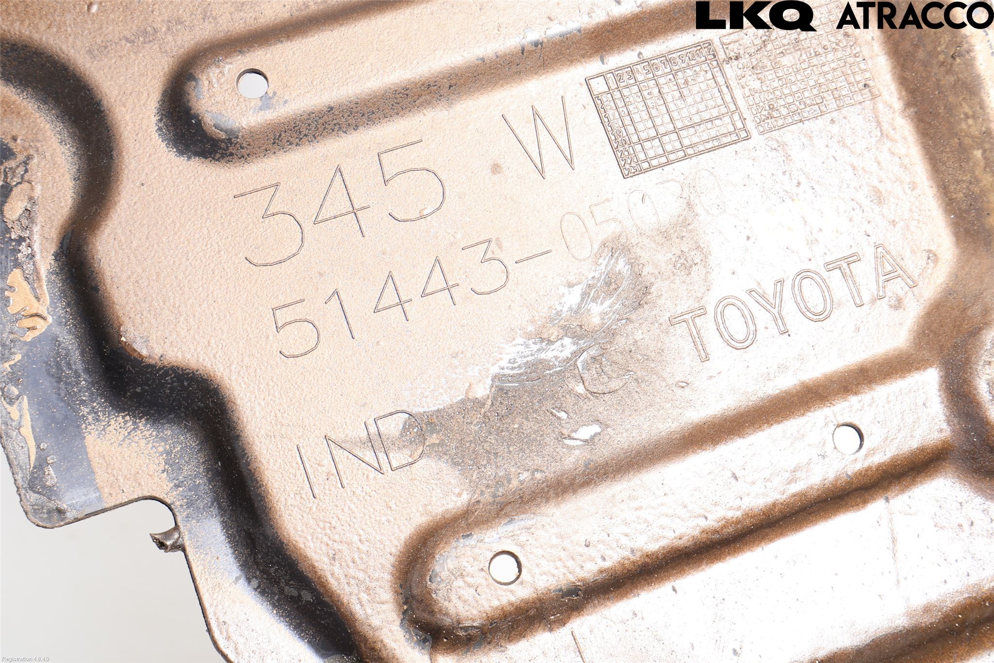 Toyota AURIS 13-19 Hasplåt Plåt-Plast