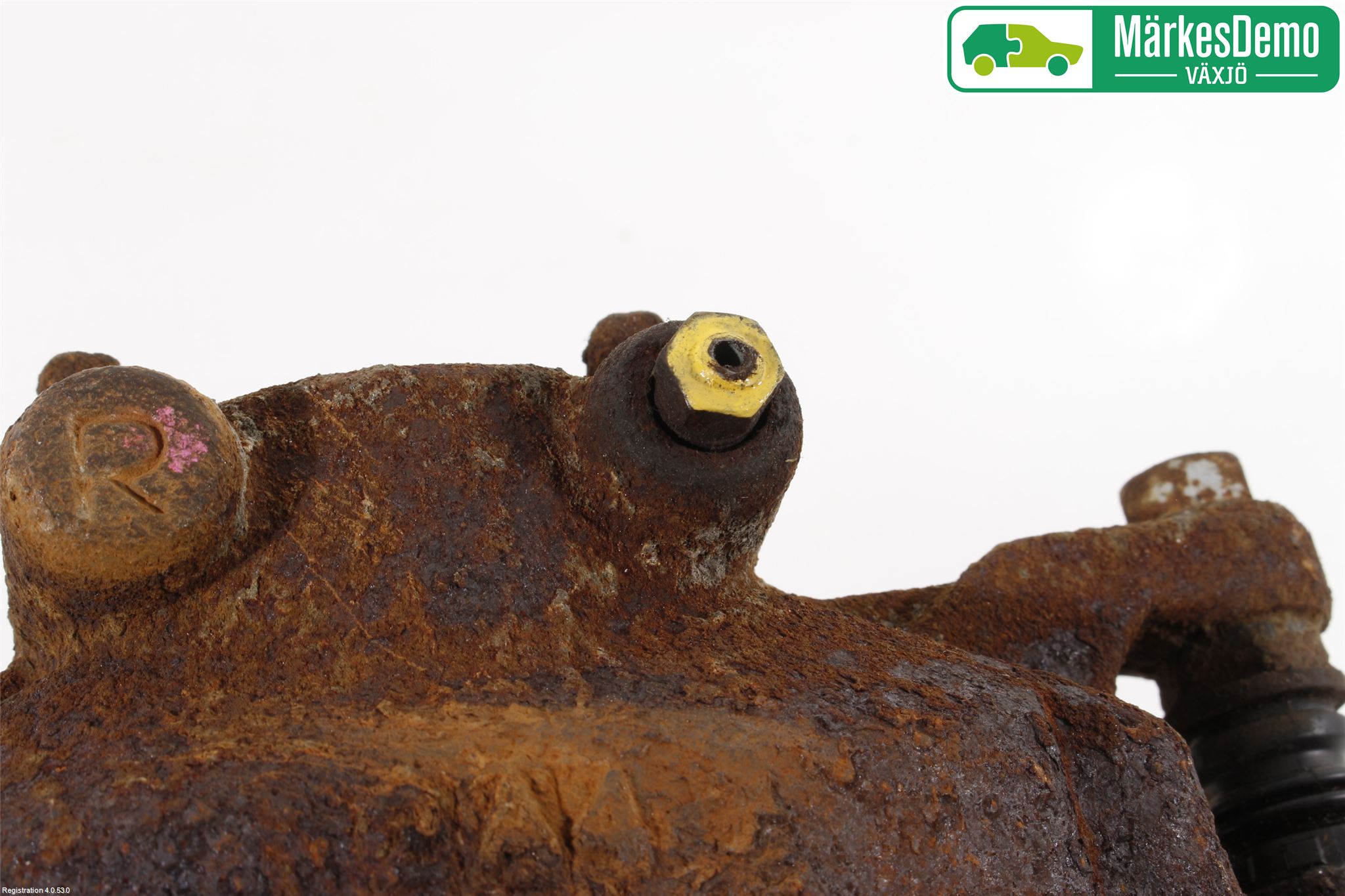 Mitsubishi L200 06-15 Bromsok Fram Höger